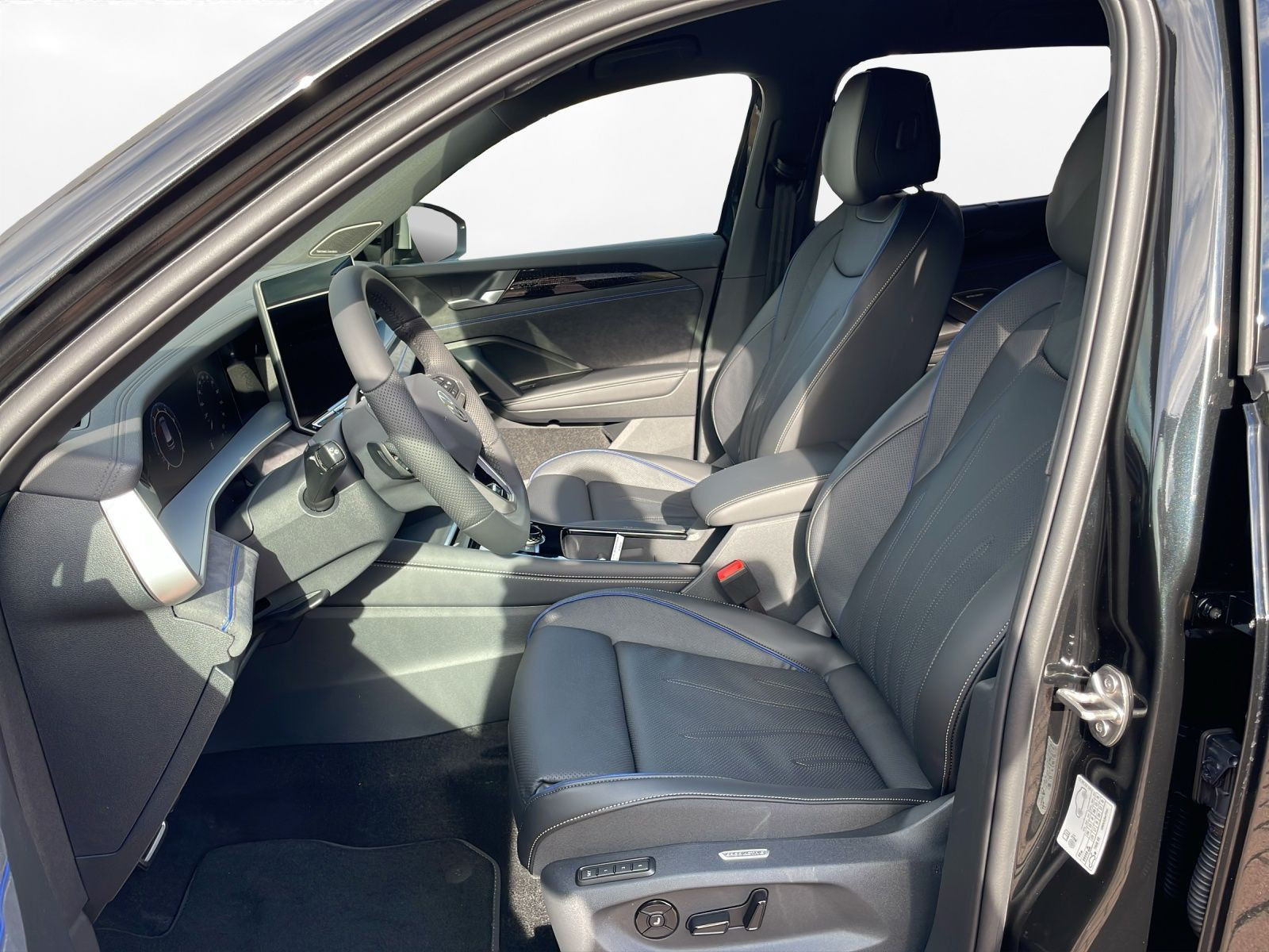 Volkswagen - Tayron_5