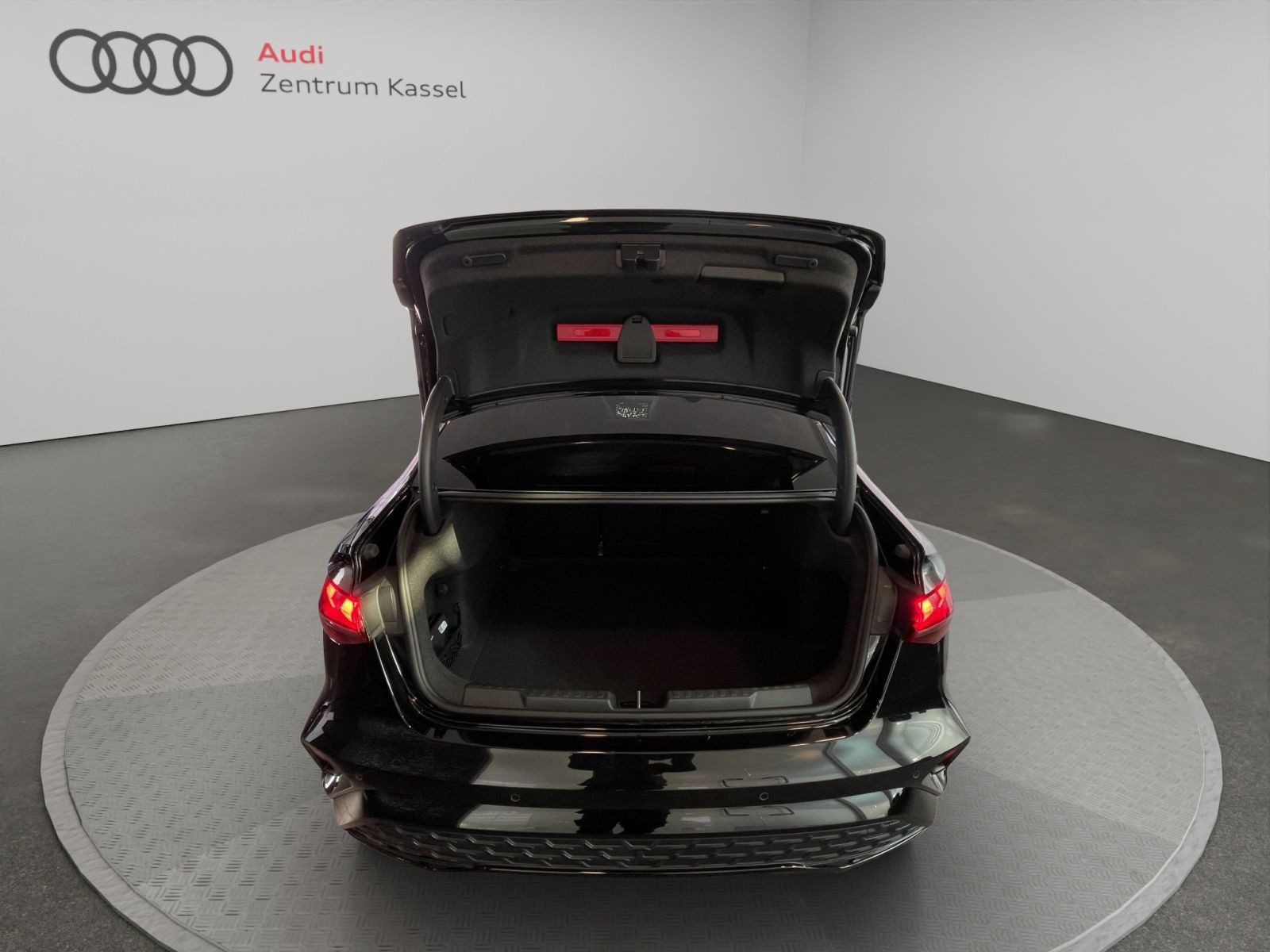Audi - A3 Limousine_18