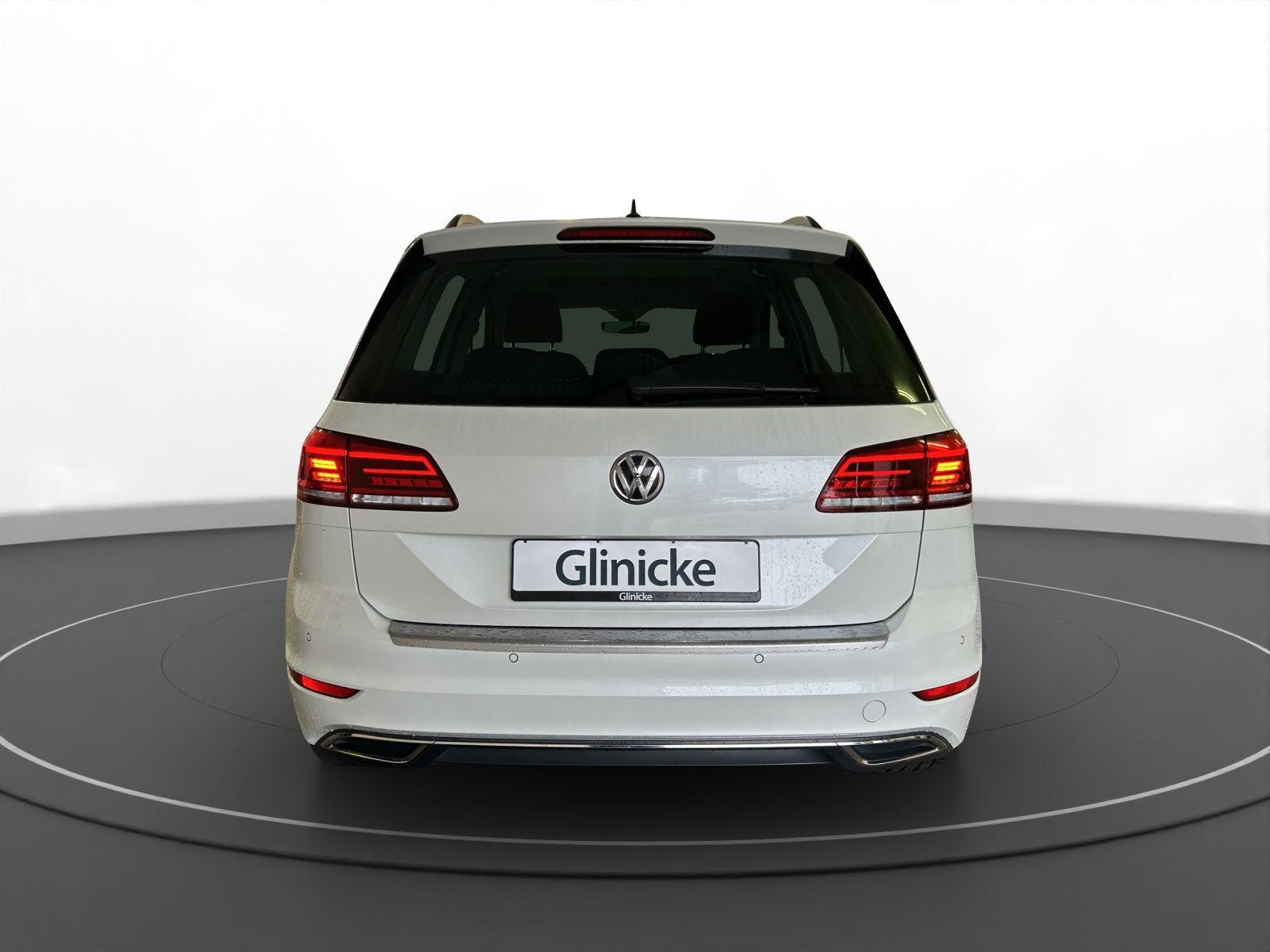 Volkswagen - Golf Sportsvan_5
