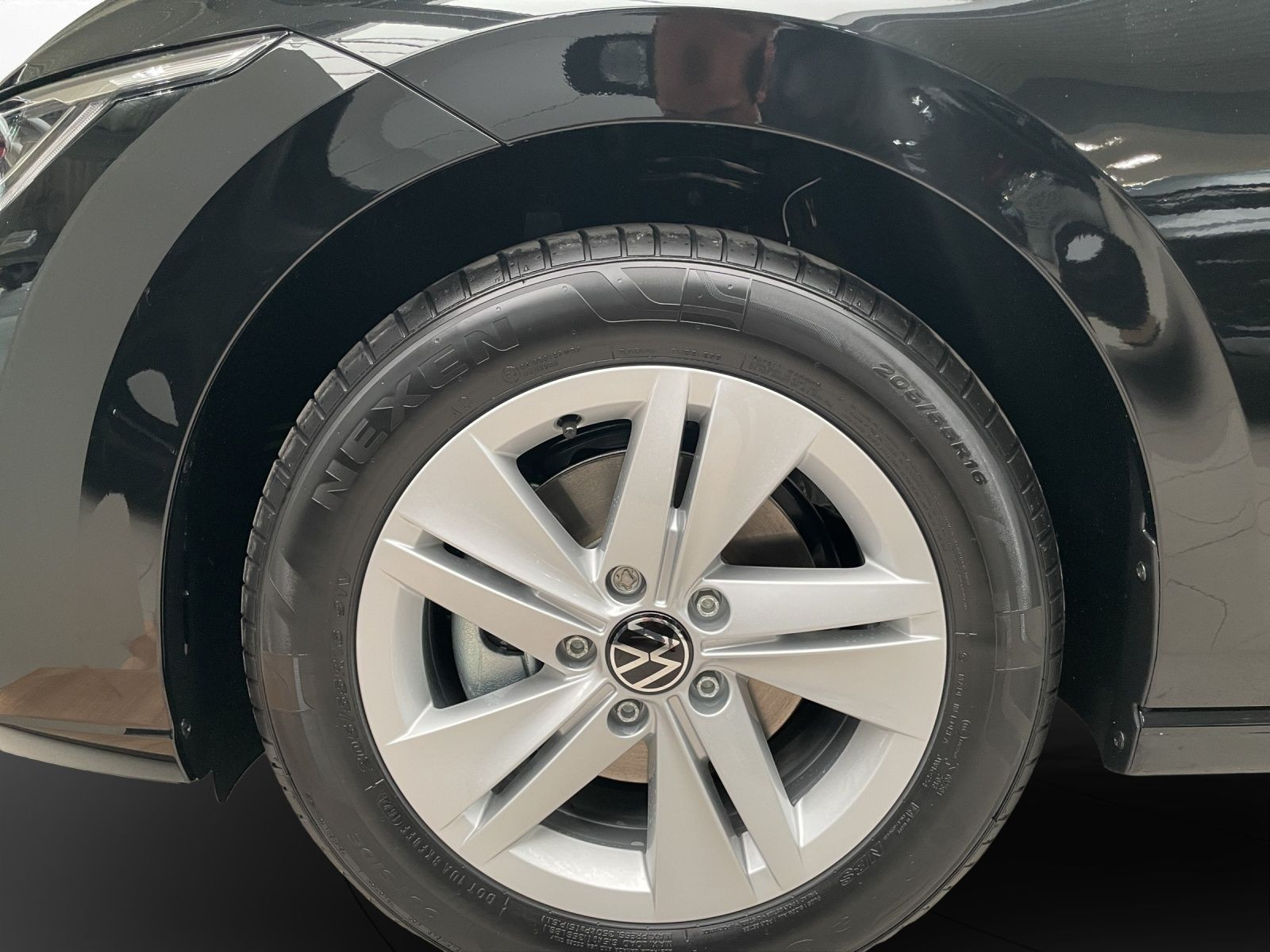 Volkswagen - Golf Variant_5