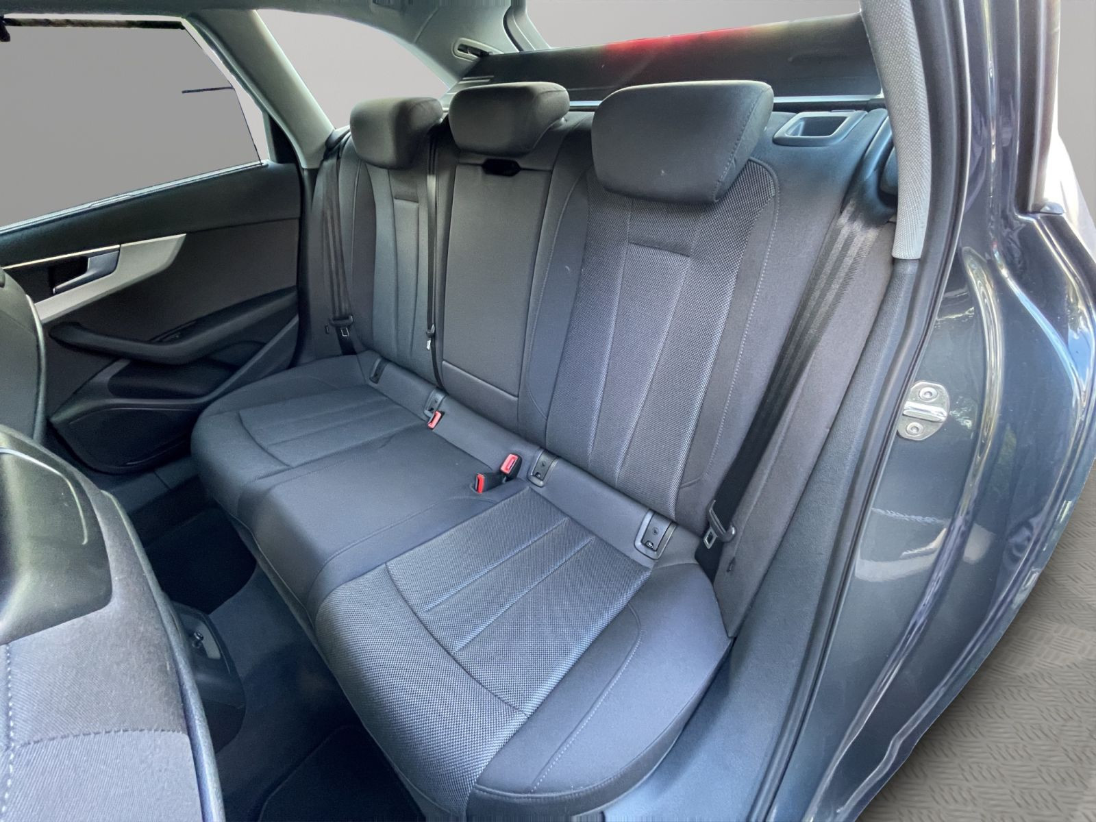 Audi - A4 Avant_18