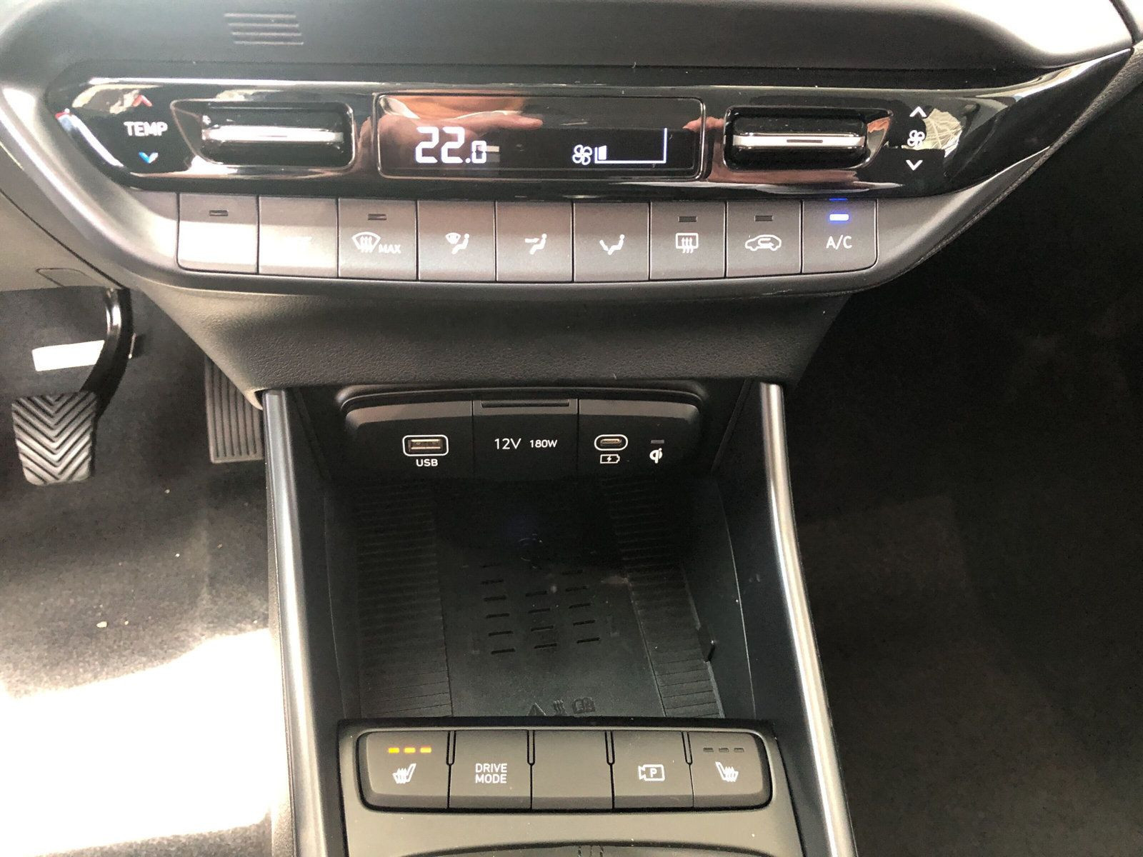 Hyundai - i20_11