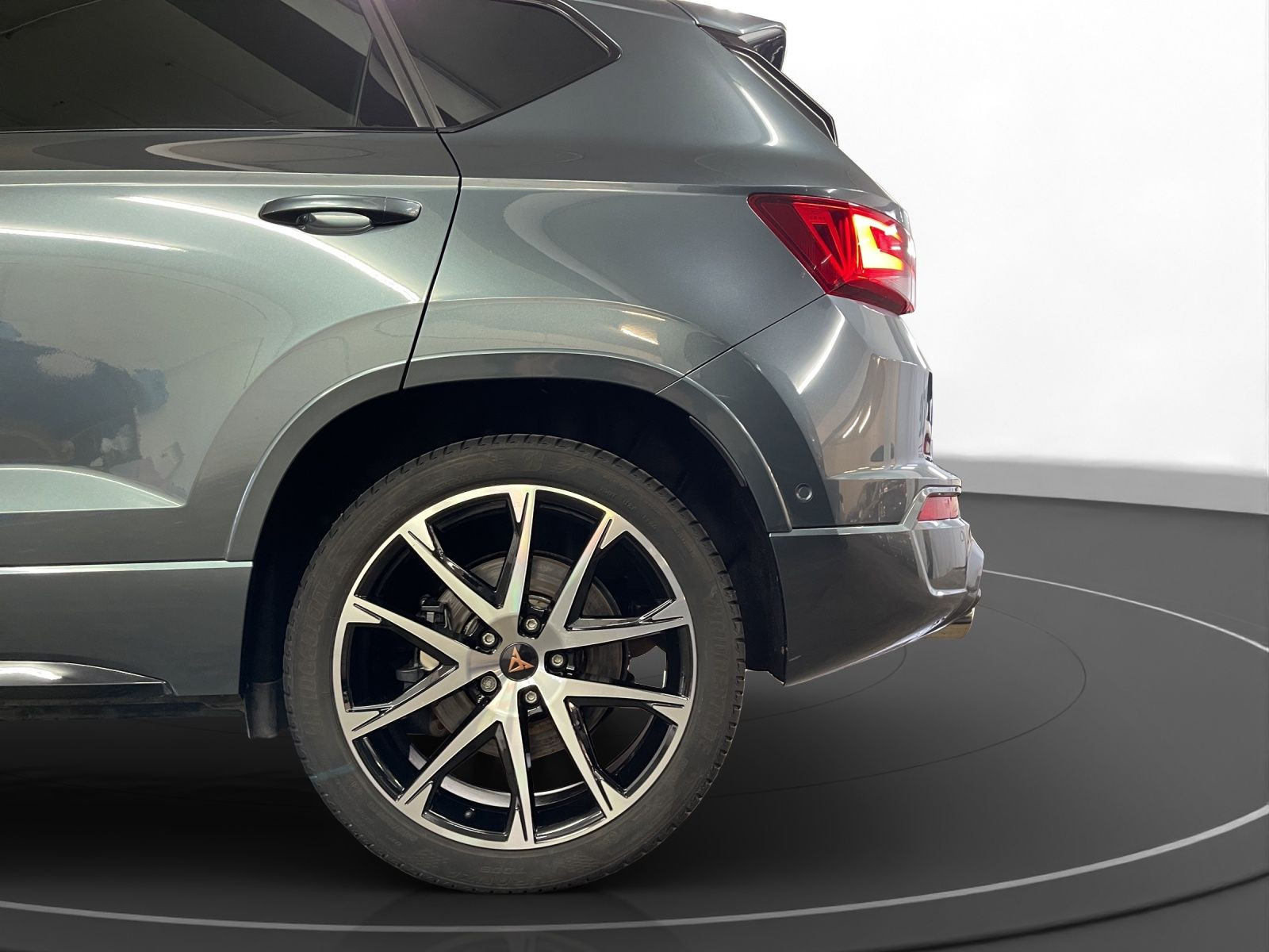 Cupra - Ateca_14