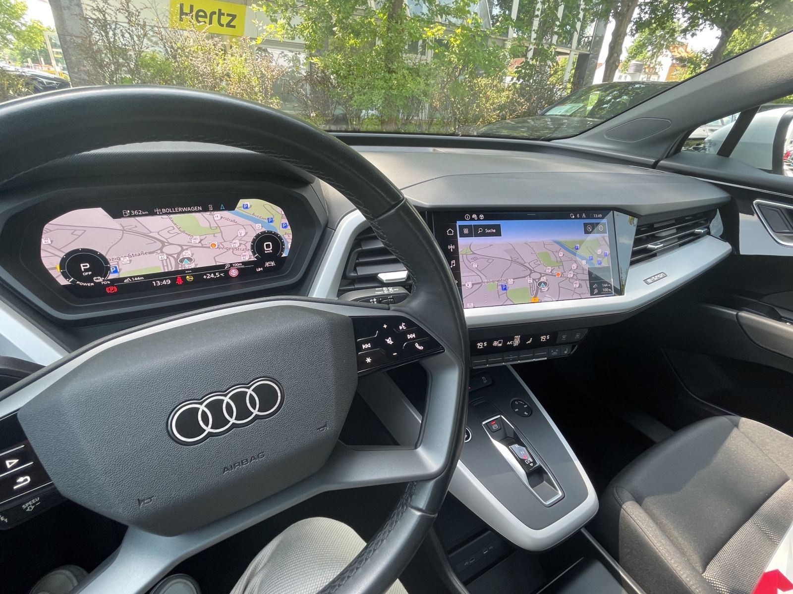 Audi - Q4_25