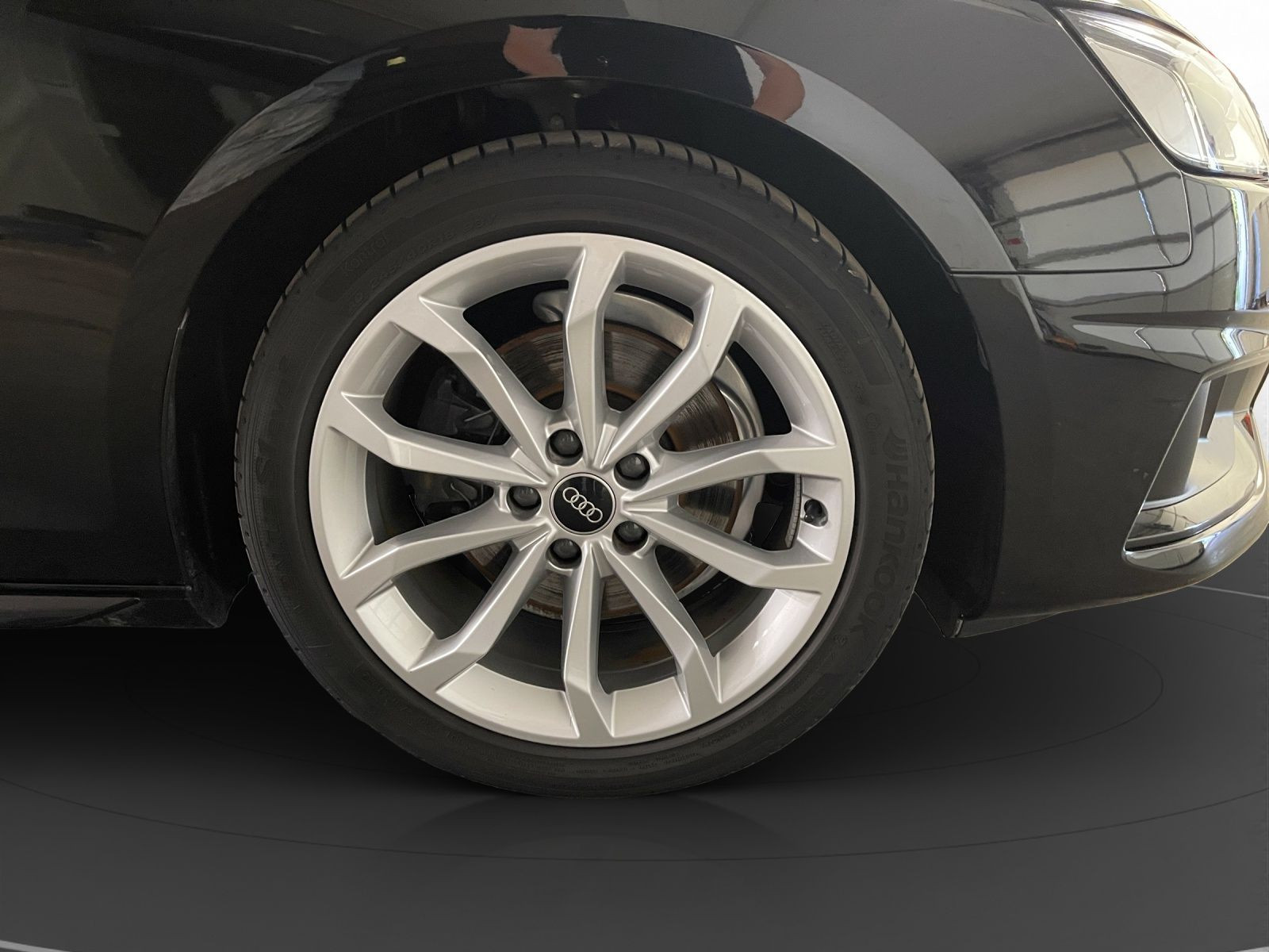 Audi - A4_15
