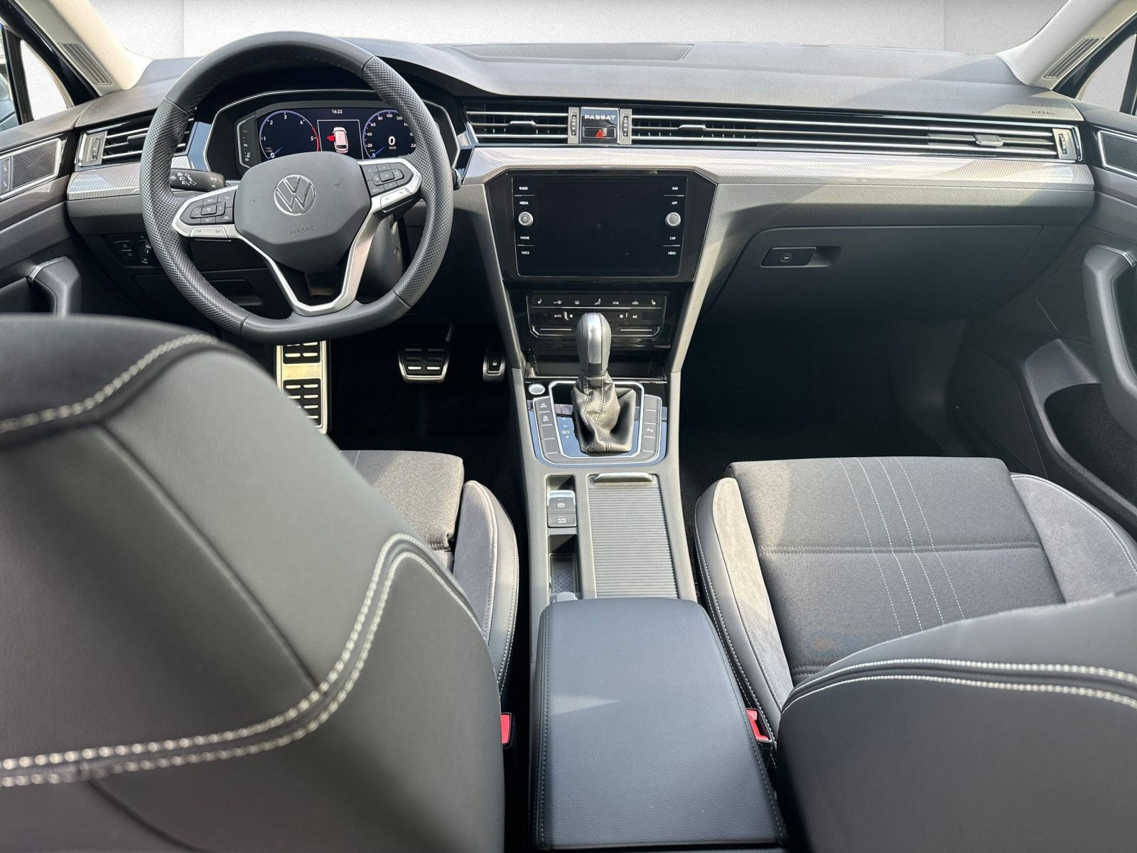 Volkswagen - Passat Alltrack_13
