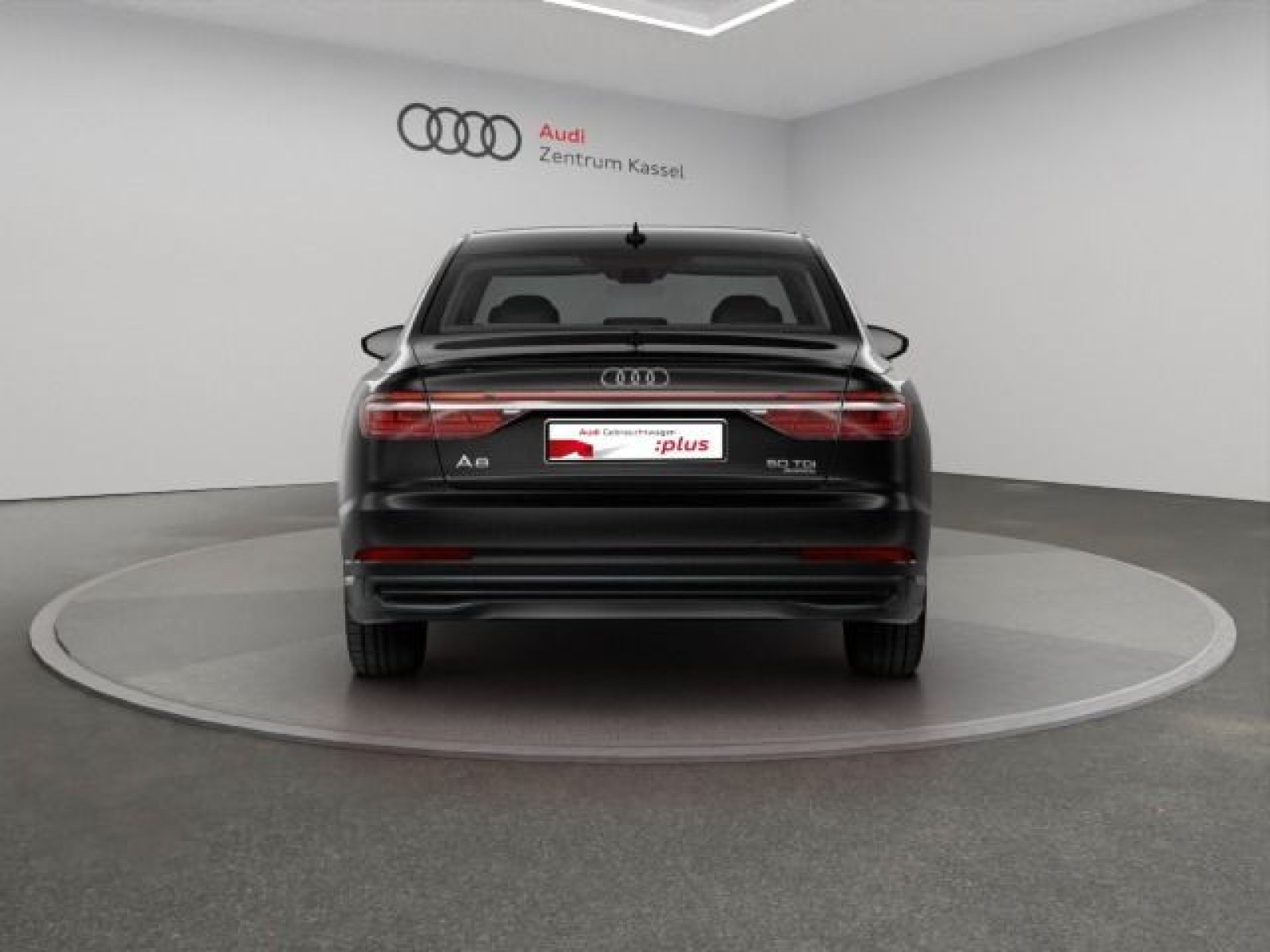 Audi - A8_5