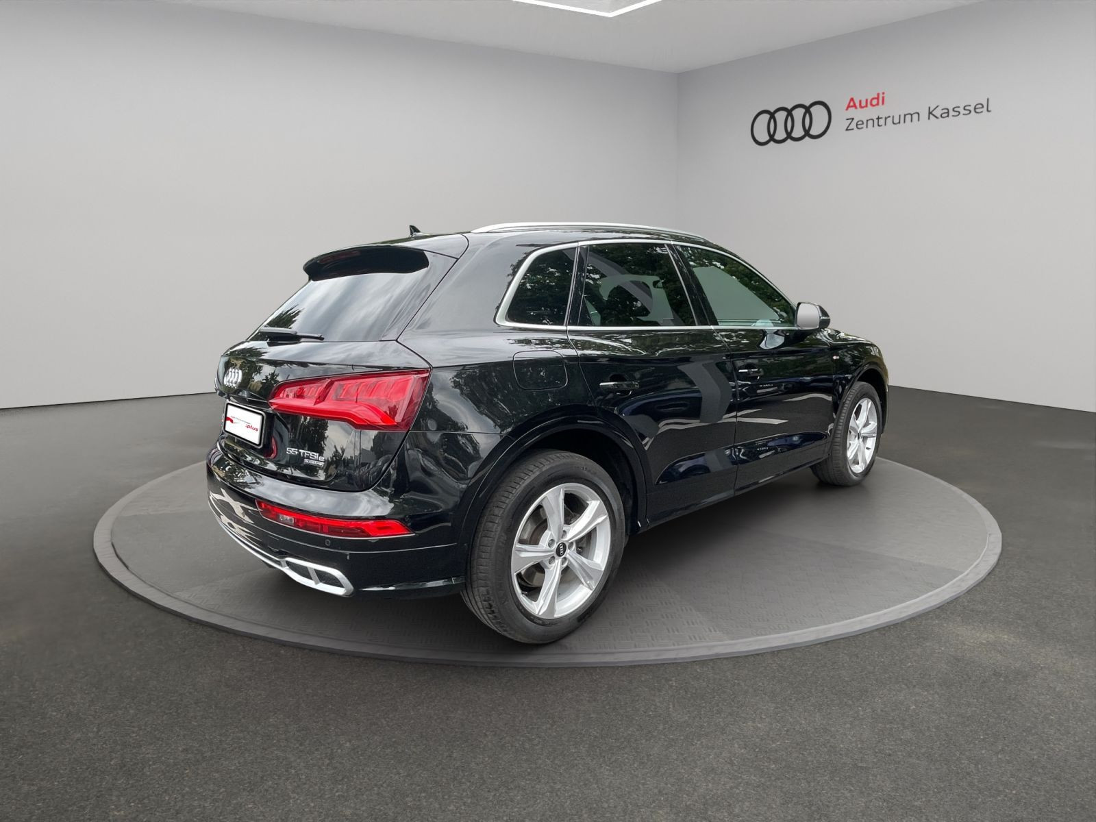 Audi - Q5_7