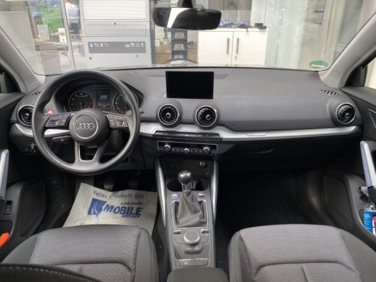 Audi - Q2_3