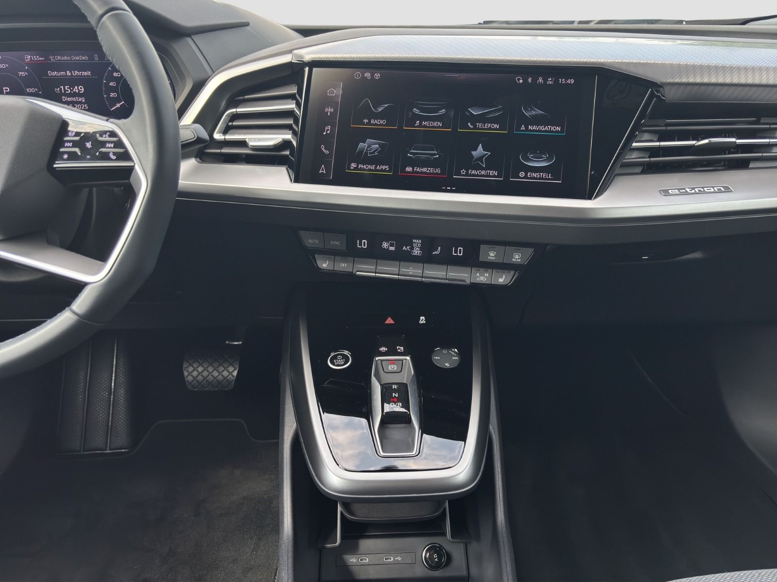 Audi - Q4 e-tron_14