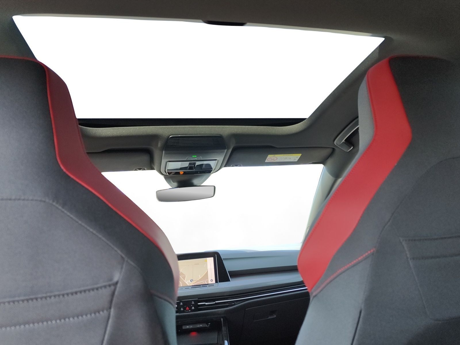 Volkswagen - Golf GTI_14
