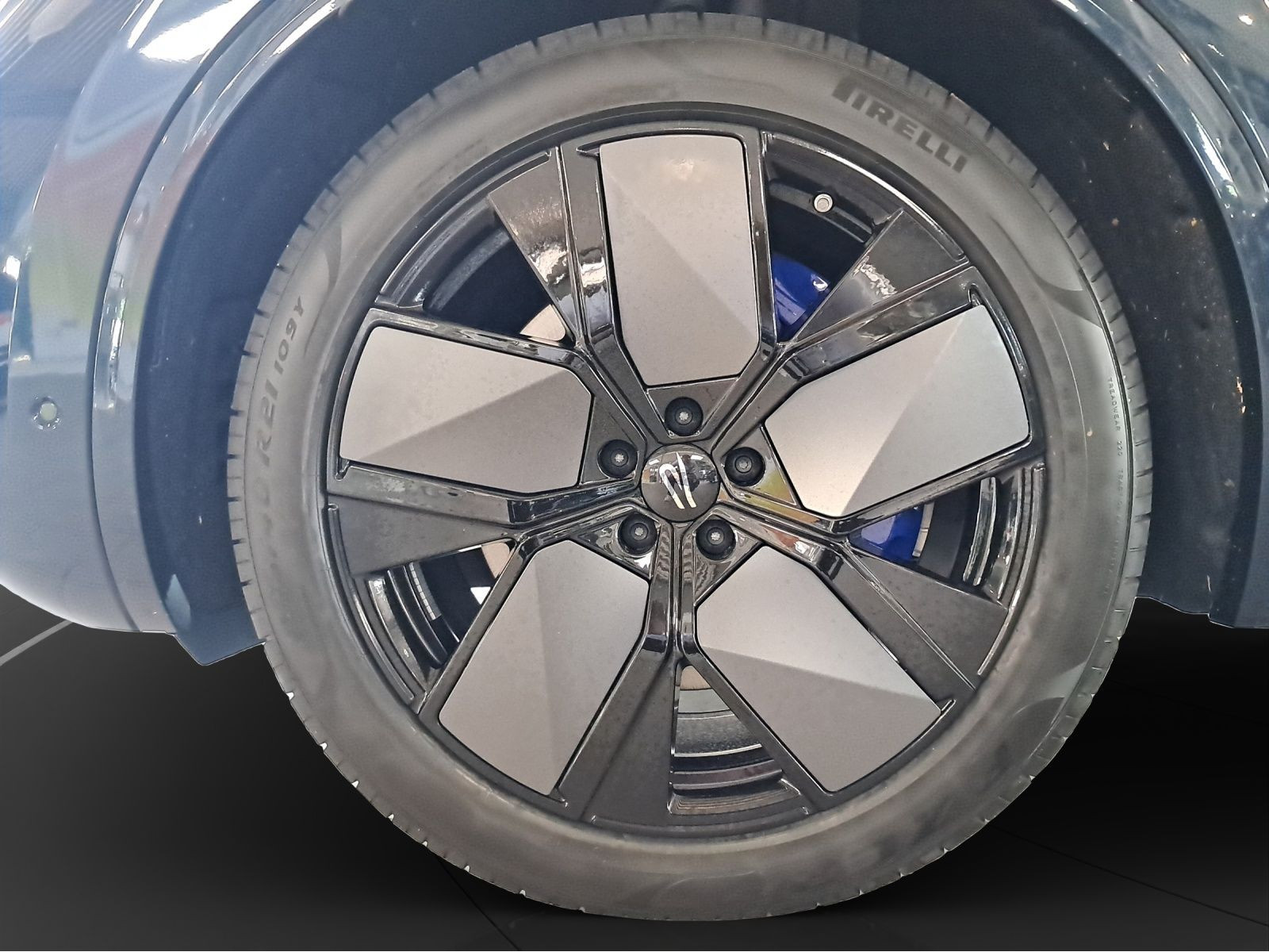 Volkswagen - Touareg_4