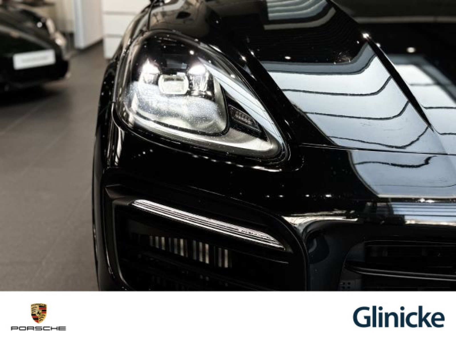 Porsche - Cayenne_21