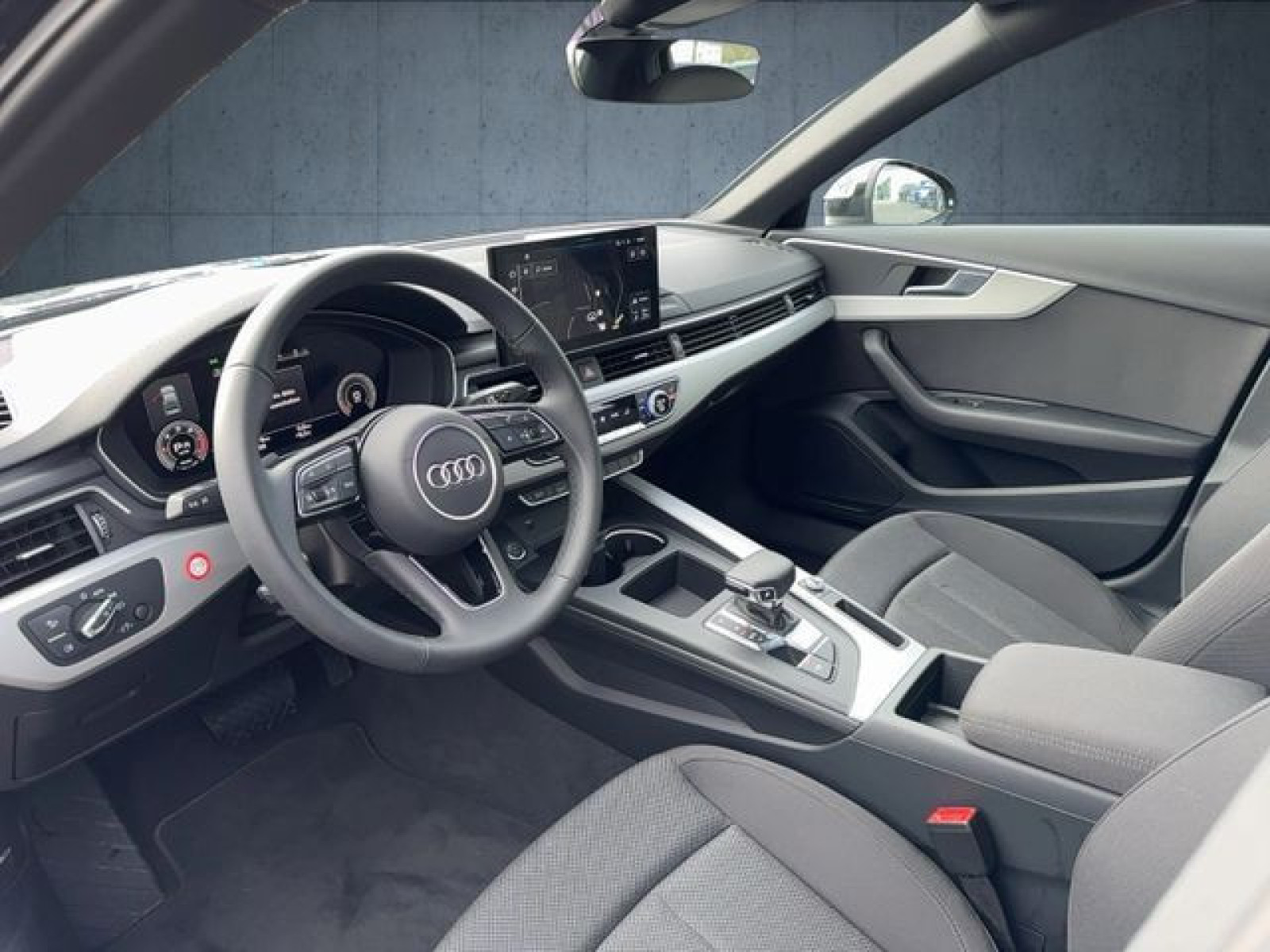 Audi - A4 Limousine_11