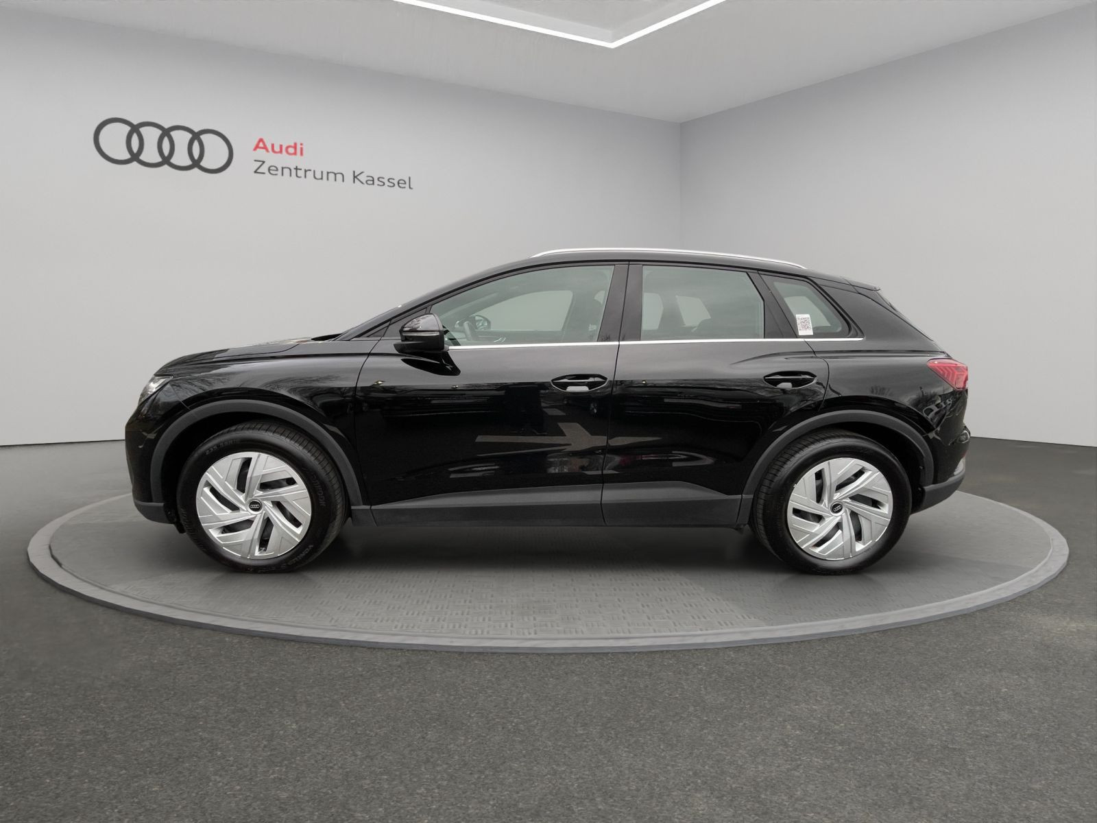 Audi - Q4_4