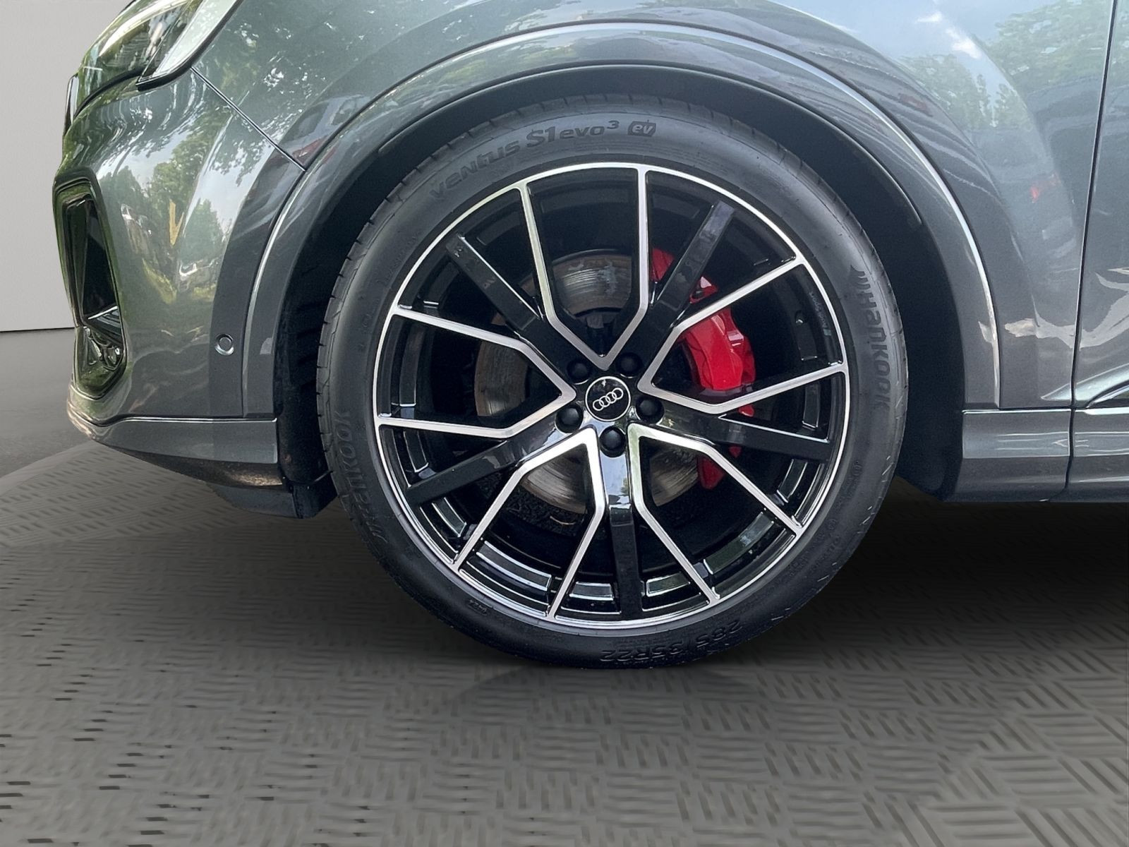 Audi - Q7_19