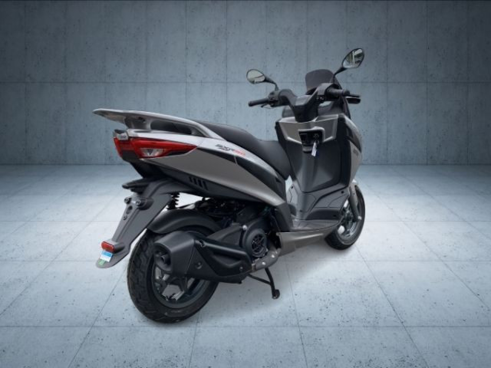 Piaggio - _5