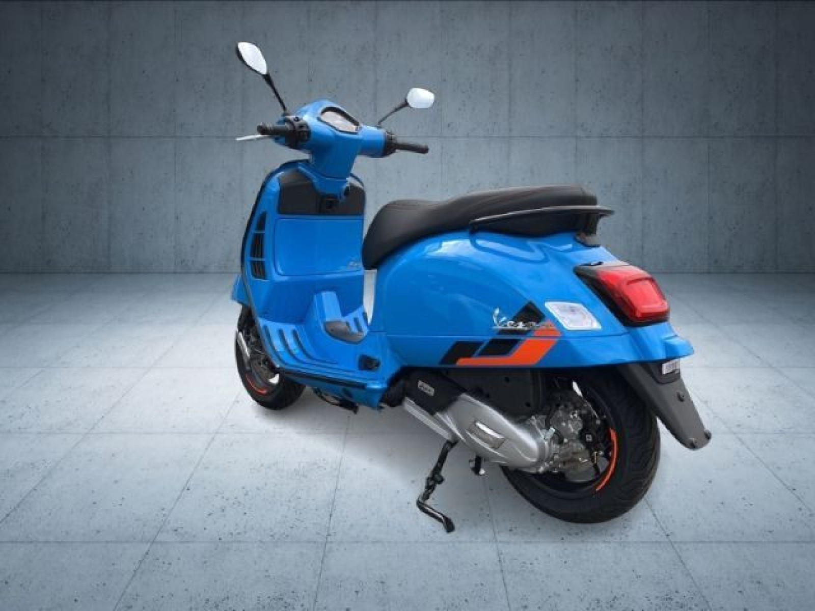 Piaggio - _4
