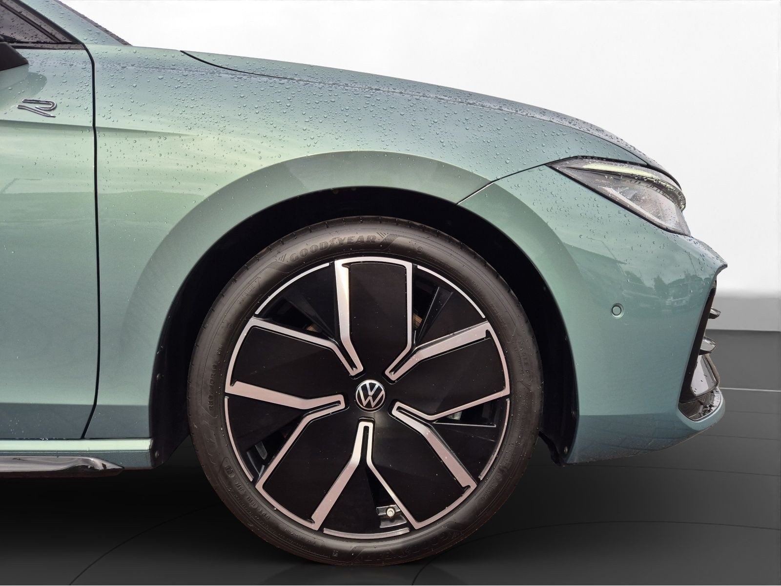 Volkswagen - Passat Variant_13