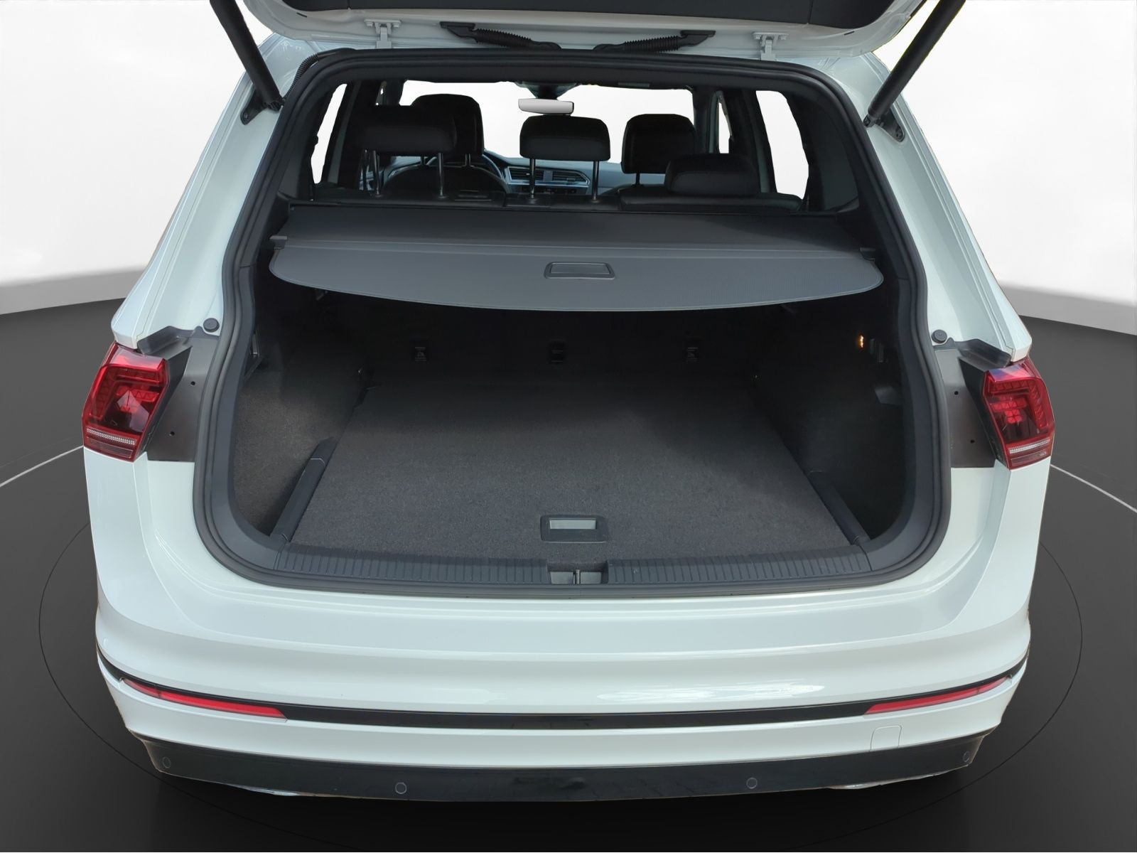 Volkswagen - Tiguan Allspace_10