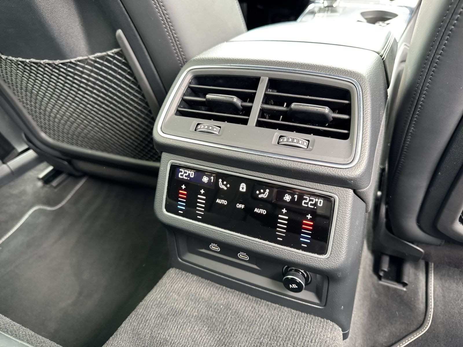 Audi - A6 Avant_21