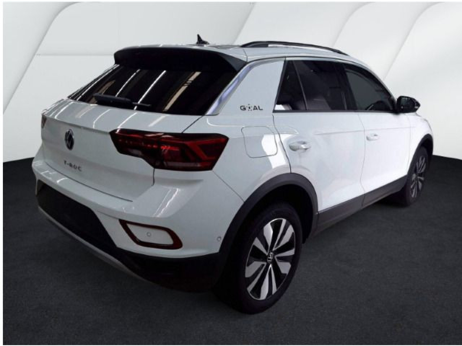 Volkswagen - T-Roc_4
