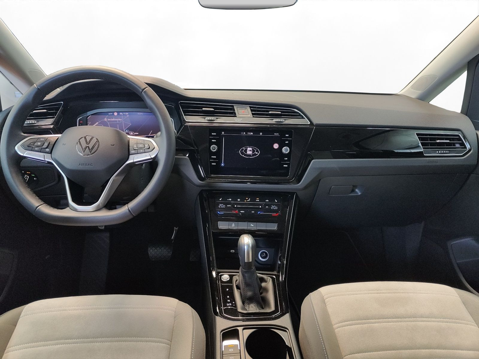 Volkswagen - Touran_4