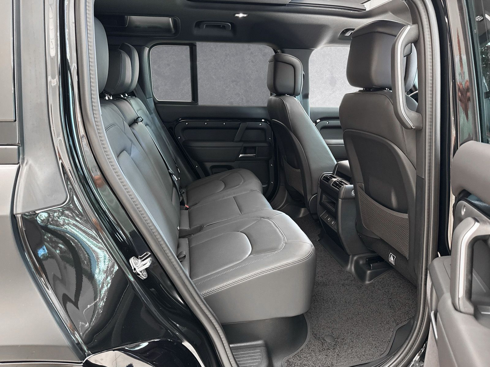 Land Rover - Defender_5