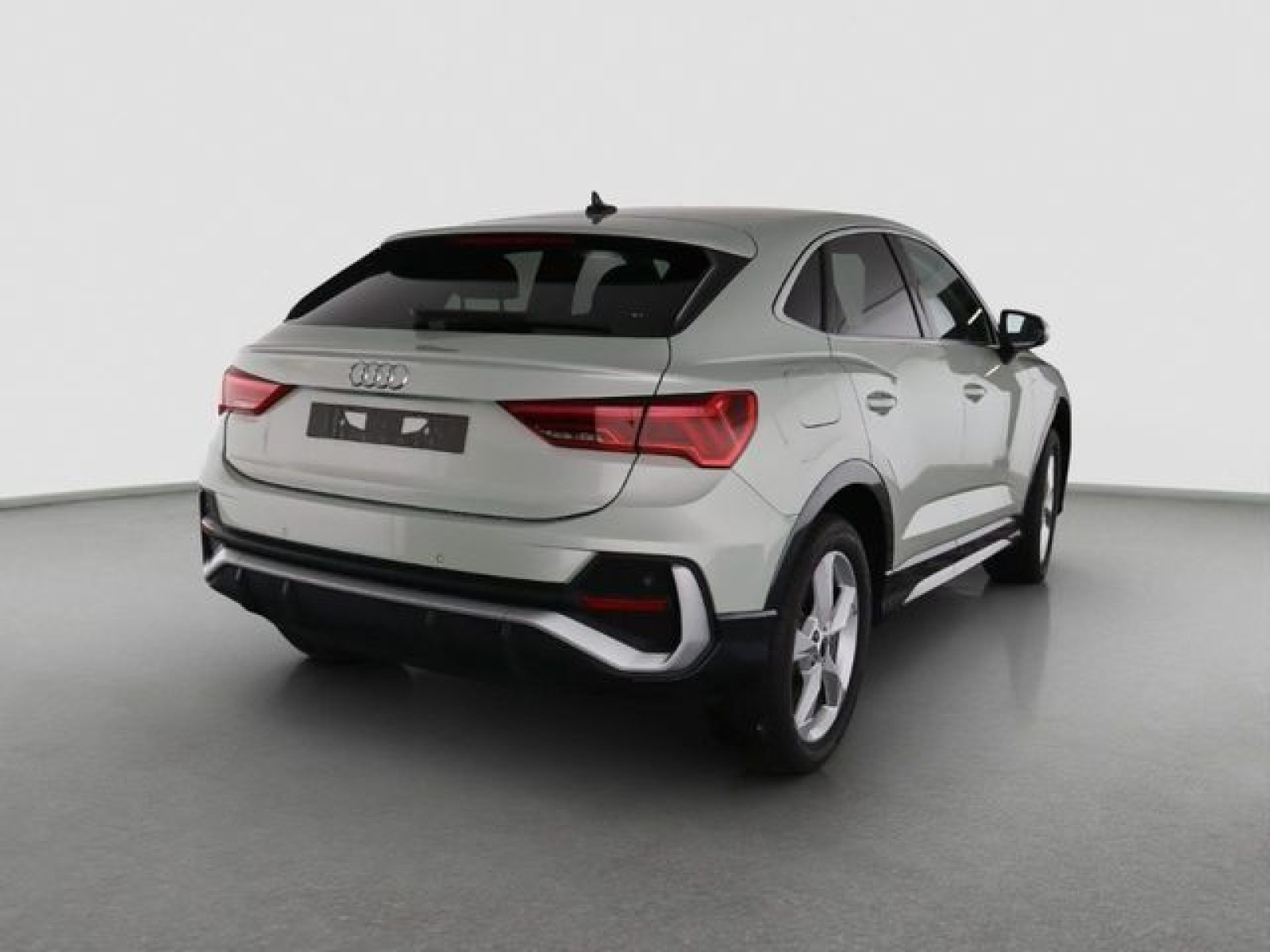 Audi - Q3 Sportback_5