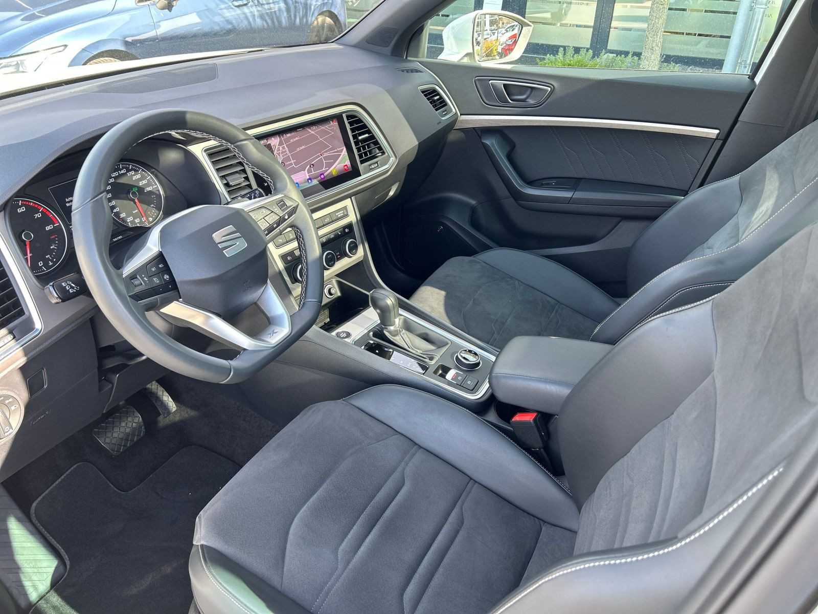 Seat - Ateca_8