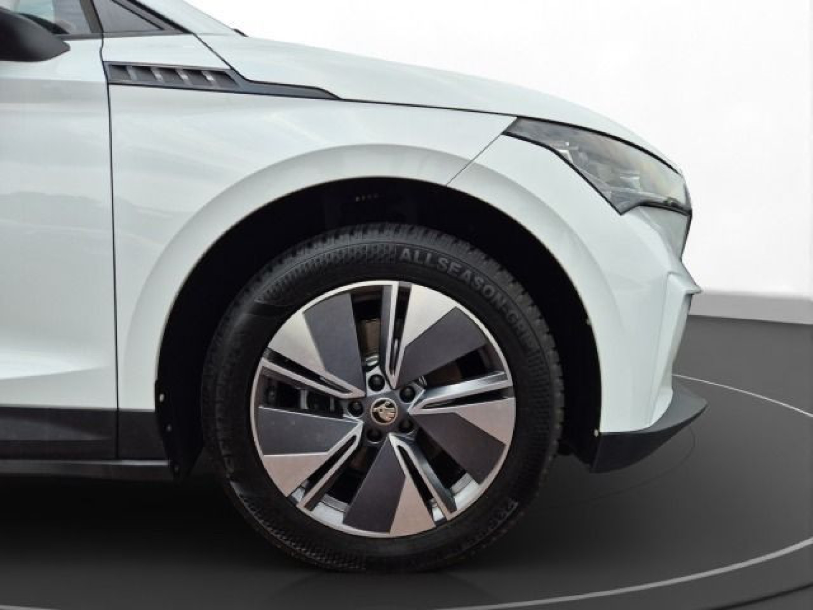 Škoda - Enyaq_13