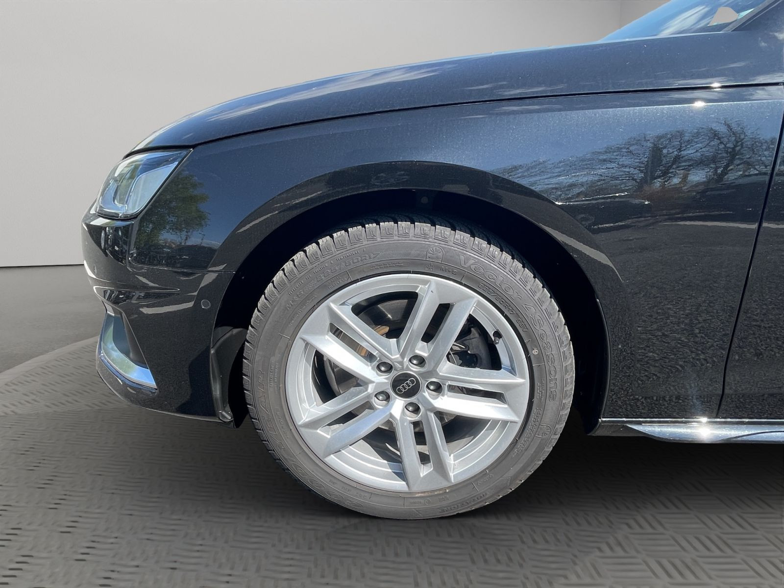 Audi - A4 Limousine_19