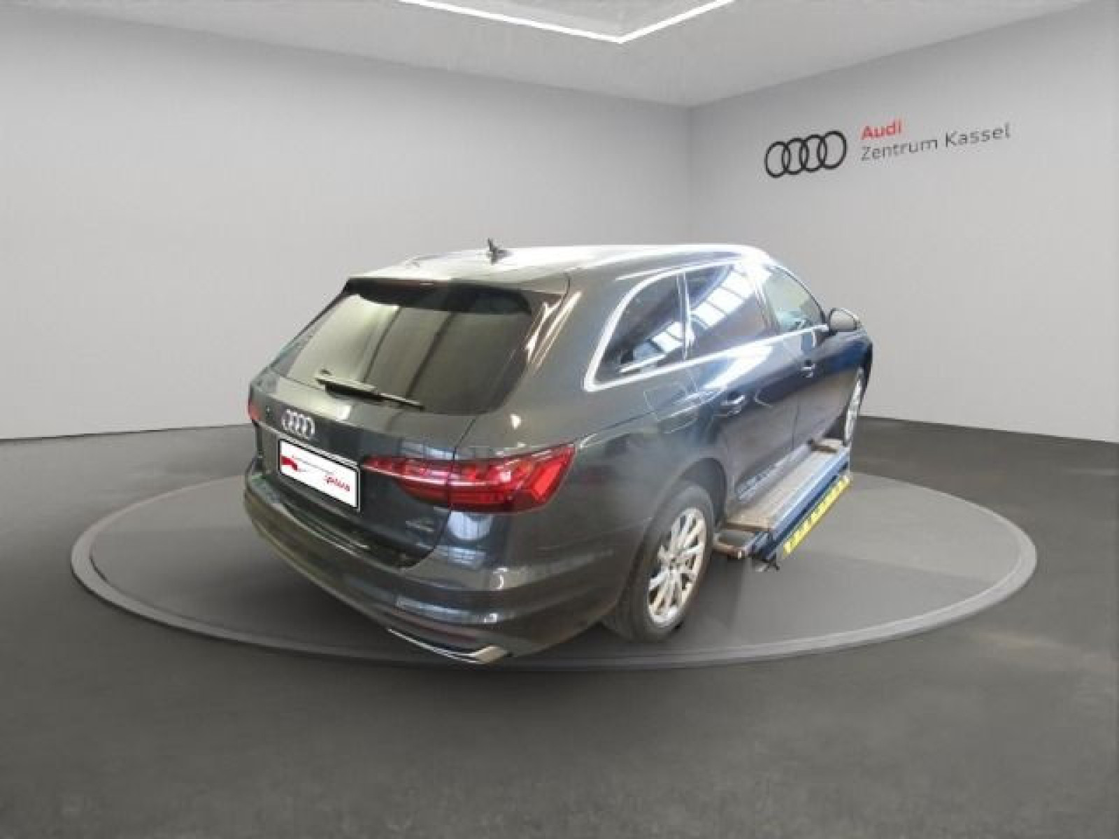Audi - A4 Avant_2