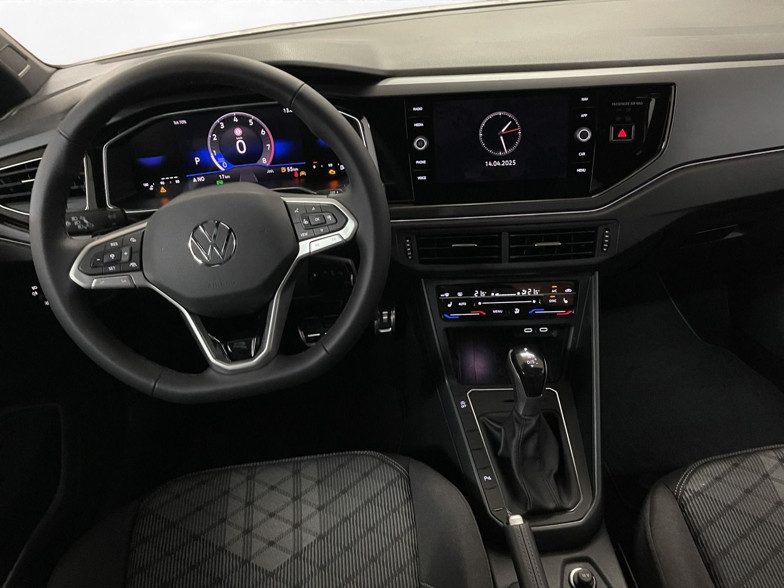 Volkswagen - Taigo_11