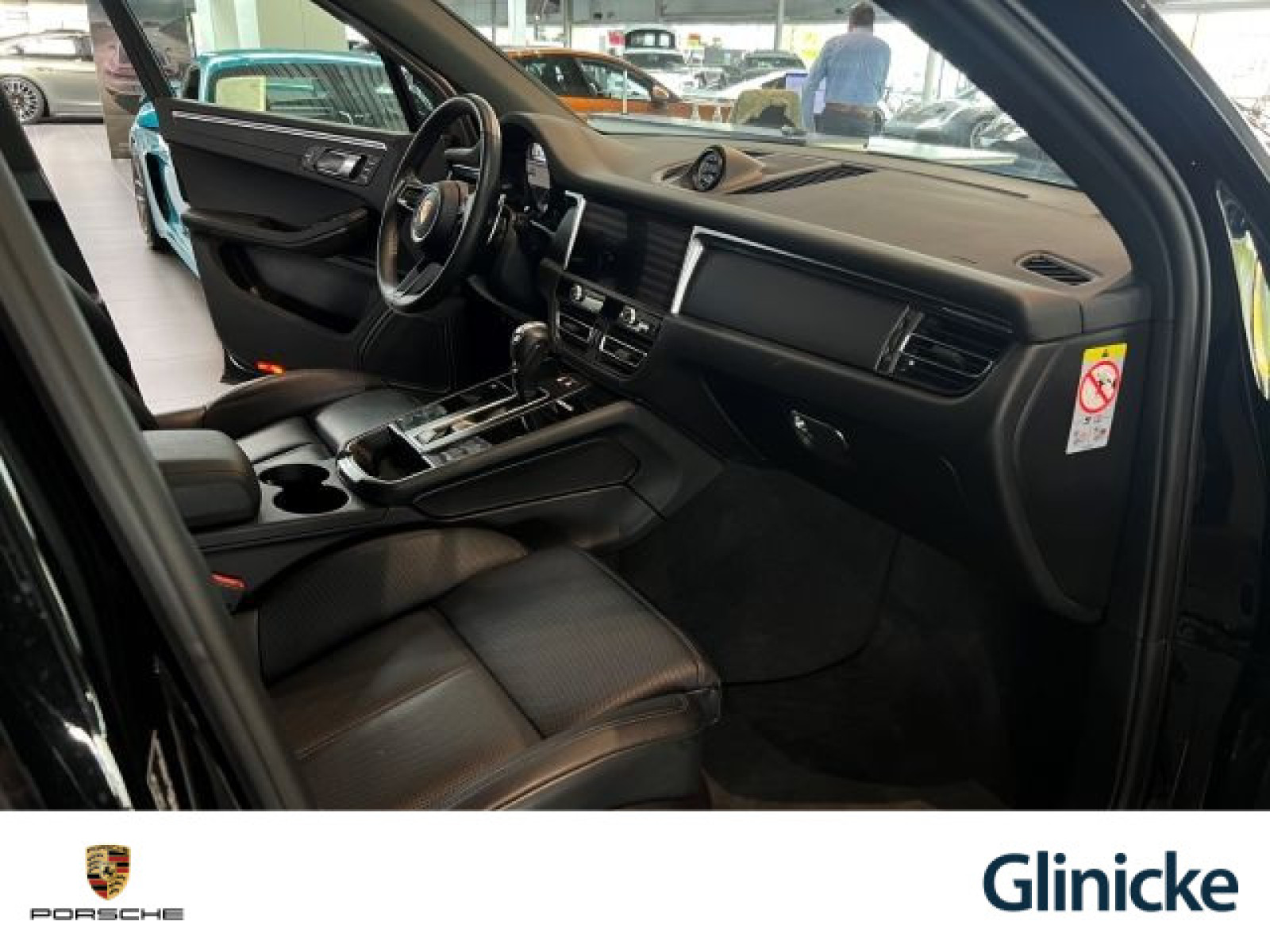 Porsche - Macan_24