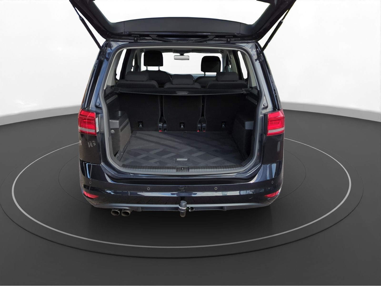 Volkswagen - Touran_10