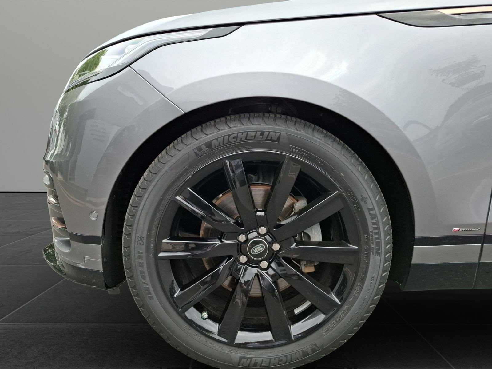 Land Rover - Range Rover Velar_9