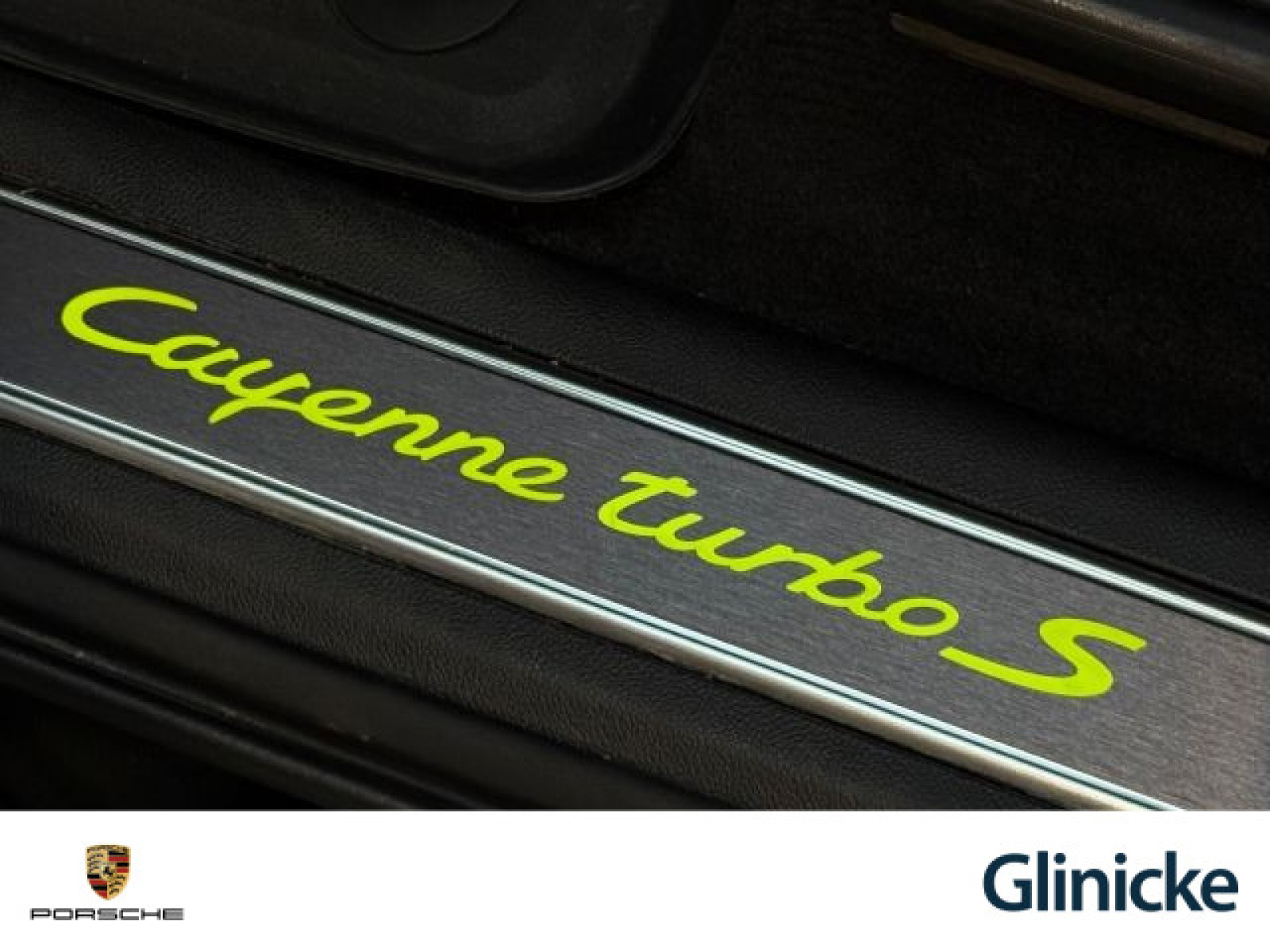 Porsche - Cayenne_33
