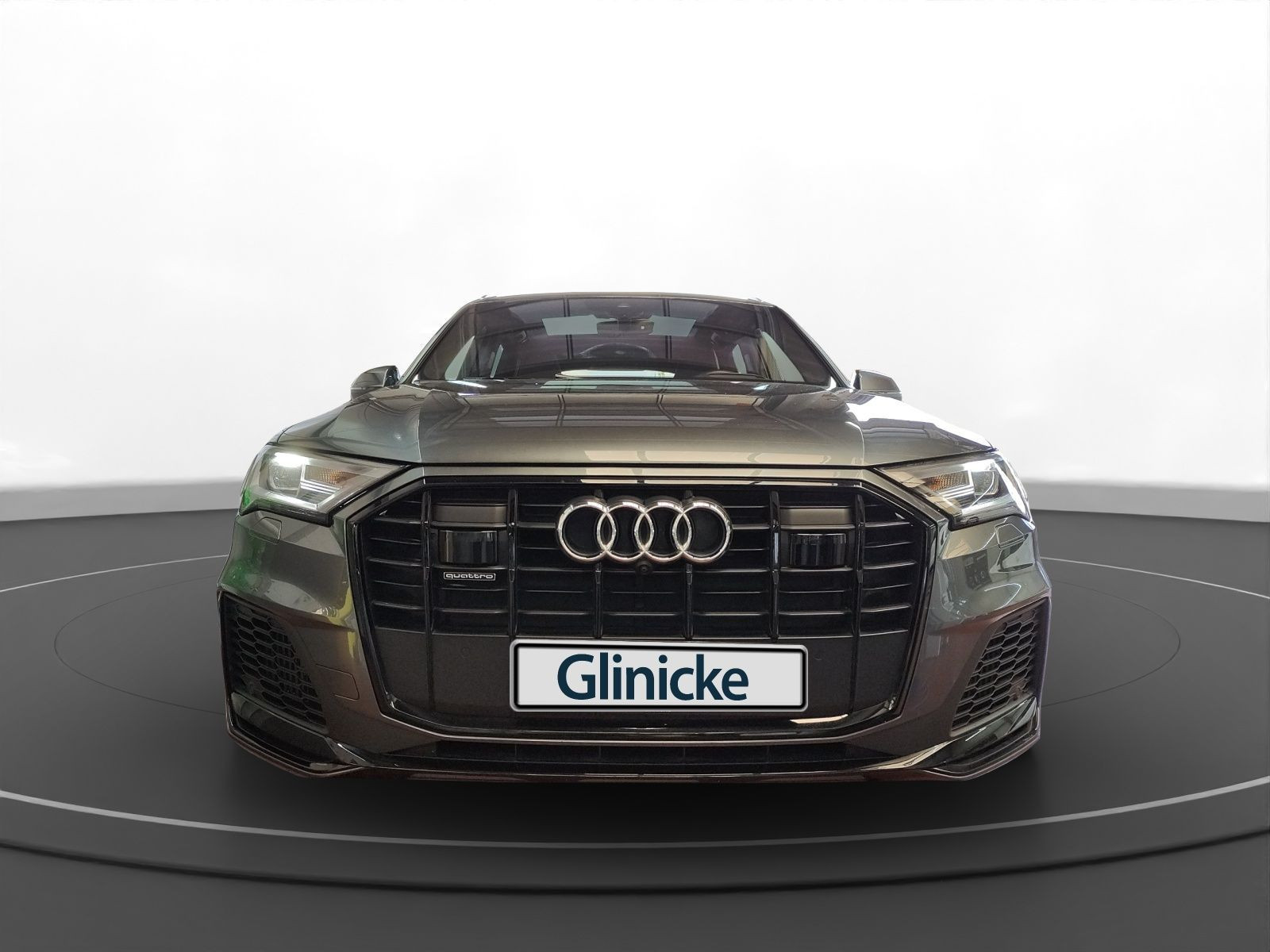 Audi - Q7_16