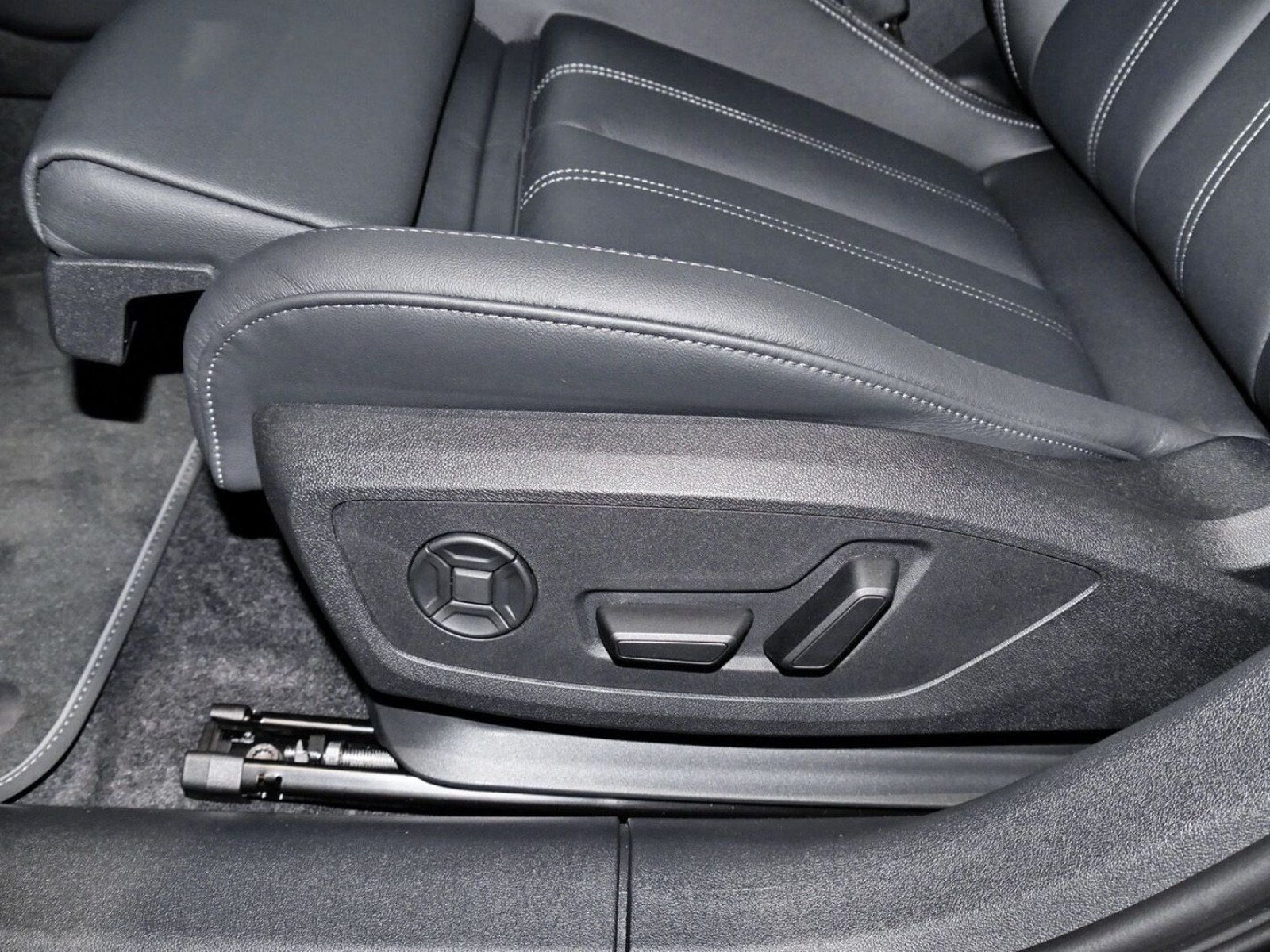 Audi - A5 Avant_13