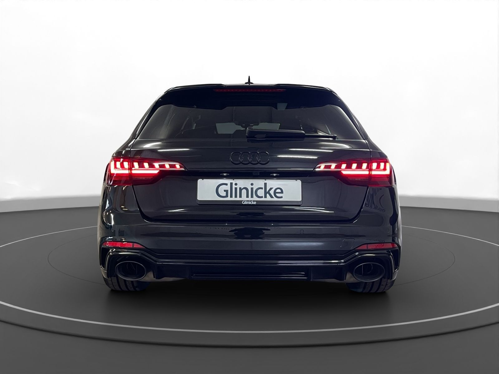 Audi - RS 4 Avant_5 Audi - RS 4 Avant_5