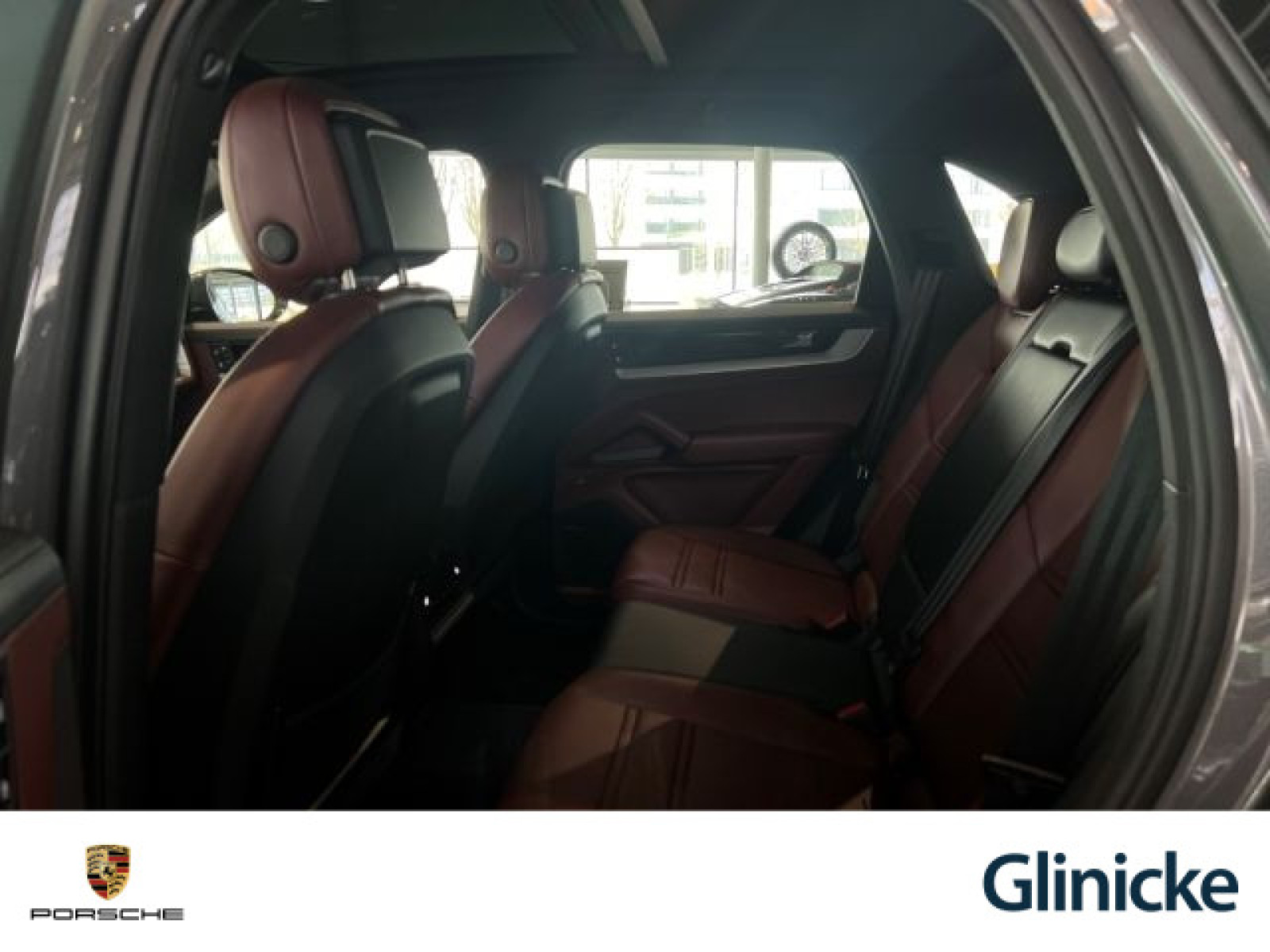 Porsche - Cayenne_26