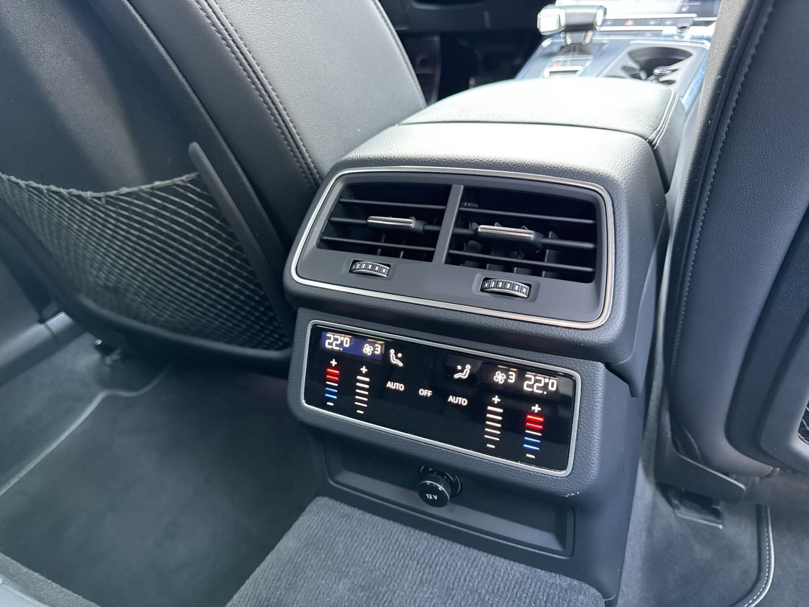 Audi - S6 Avant_21