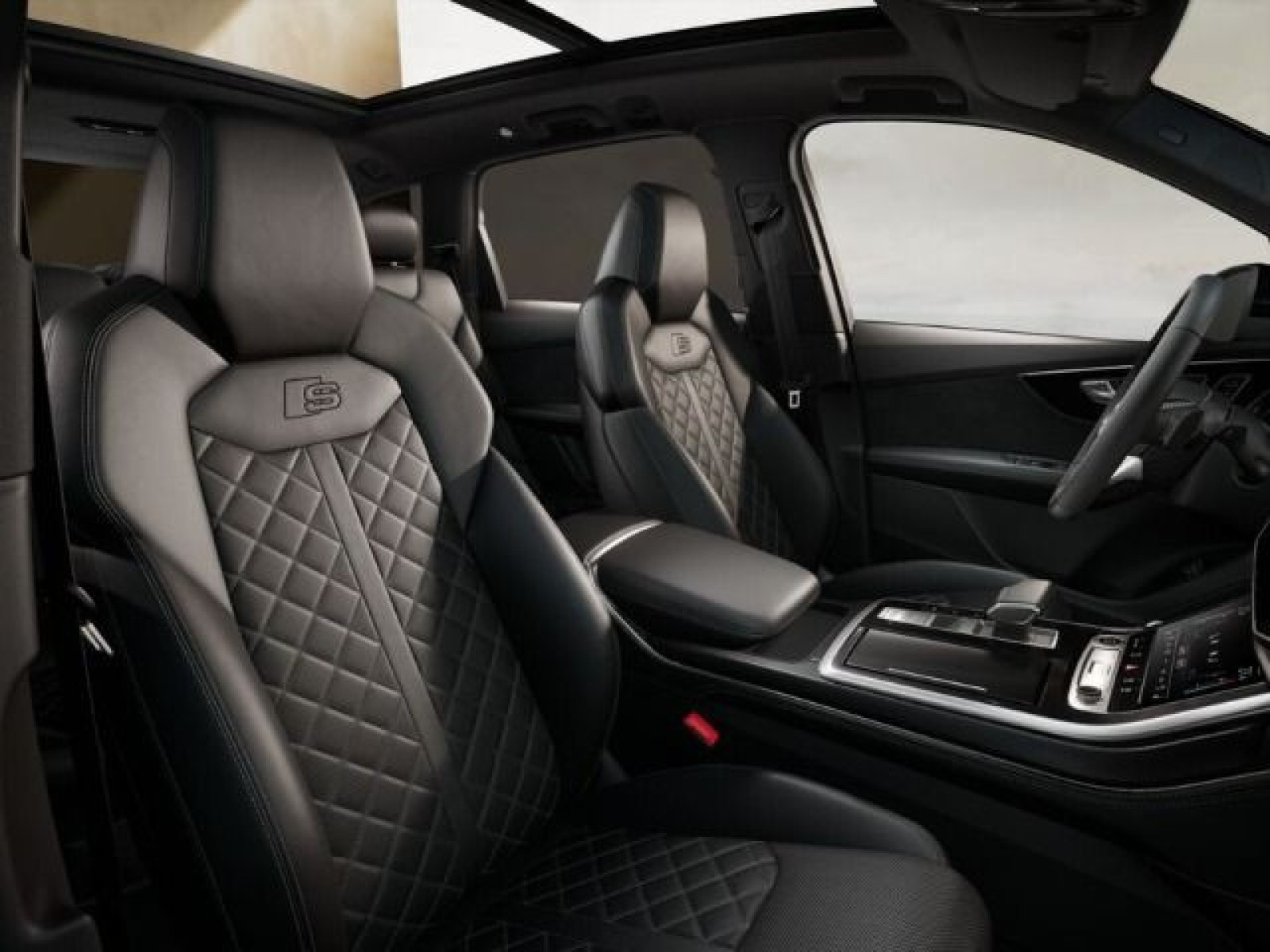 Audi - Q7_8 Audi - Q7_8