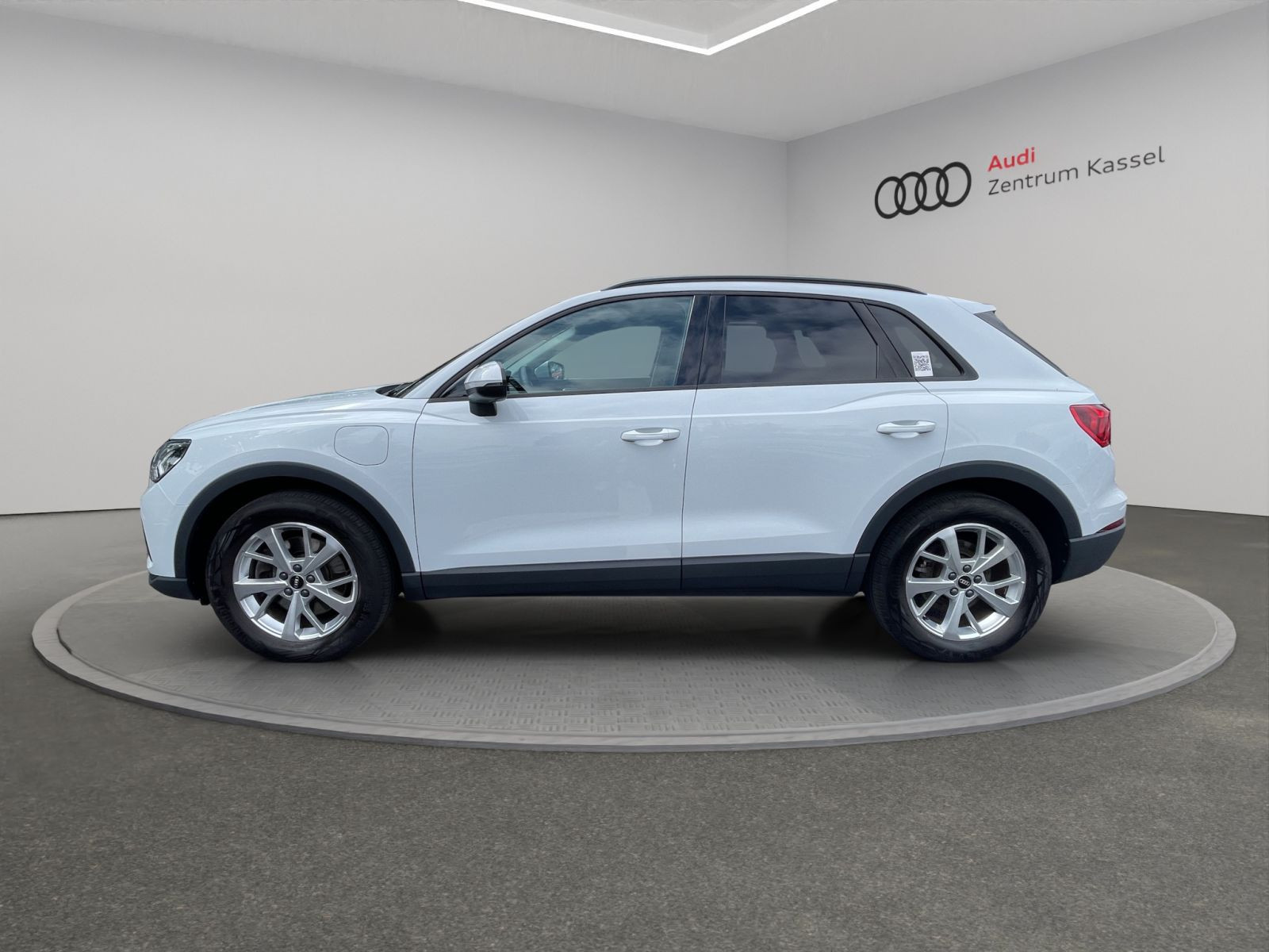Audi - Q3_4