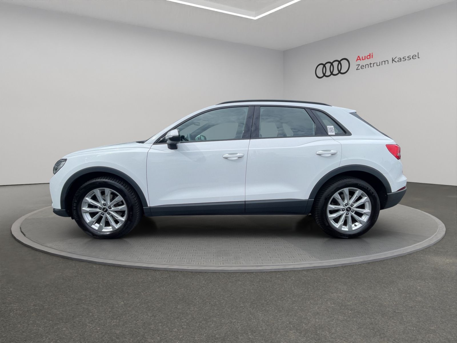 Audi - Q3_4