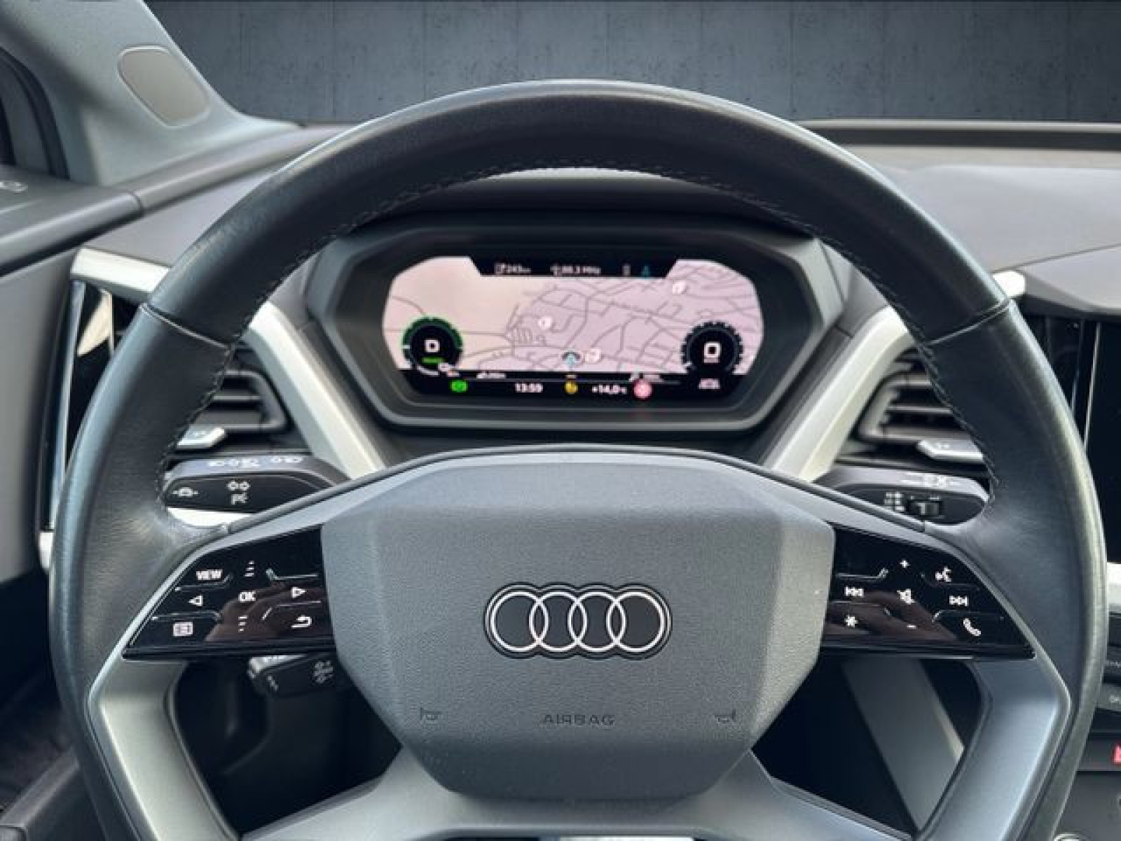 Audi - Q4_26