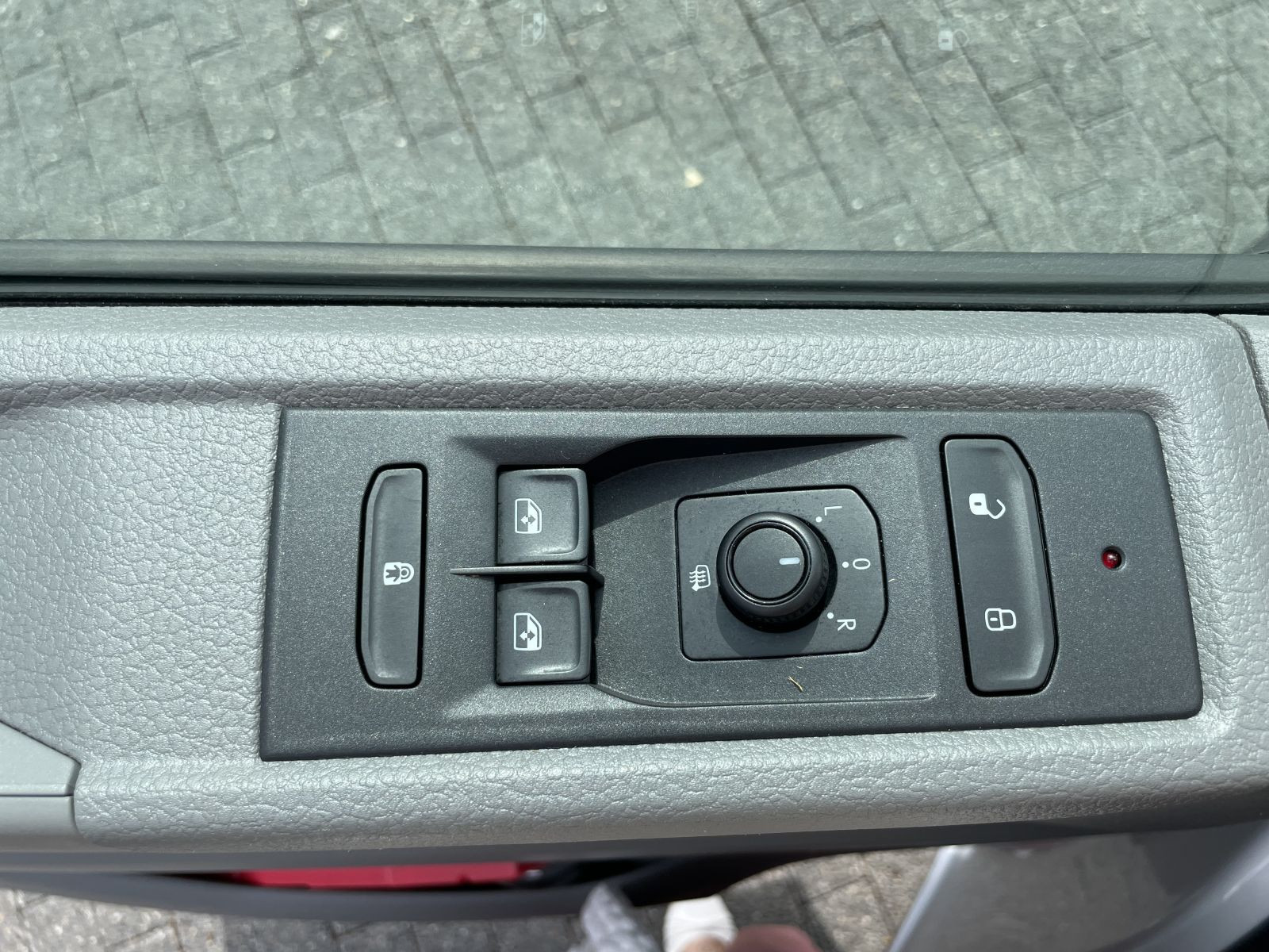 Volkswagen - T6.1 Kombi_15