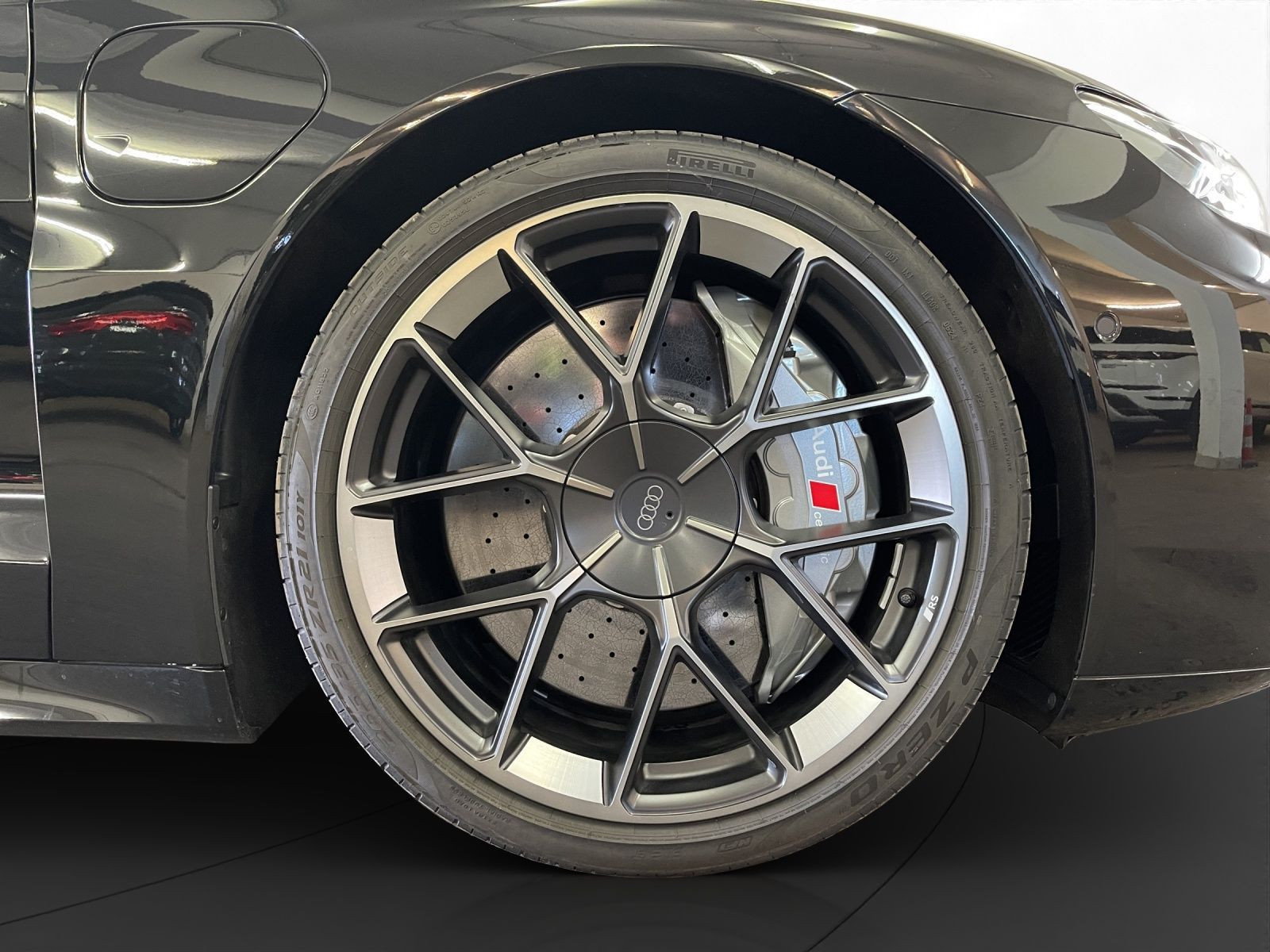 Audi - RS e-tron GT_15