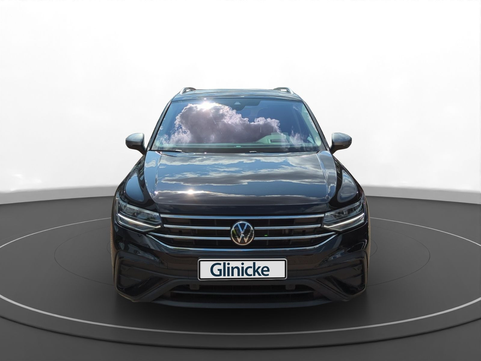 Volkswagen - Tiguan Allspace_16